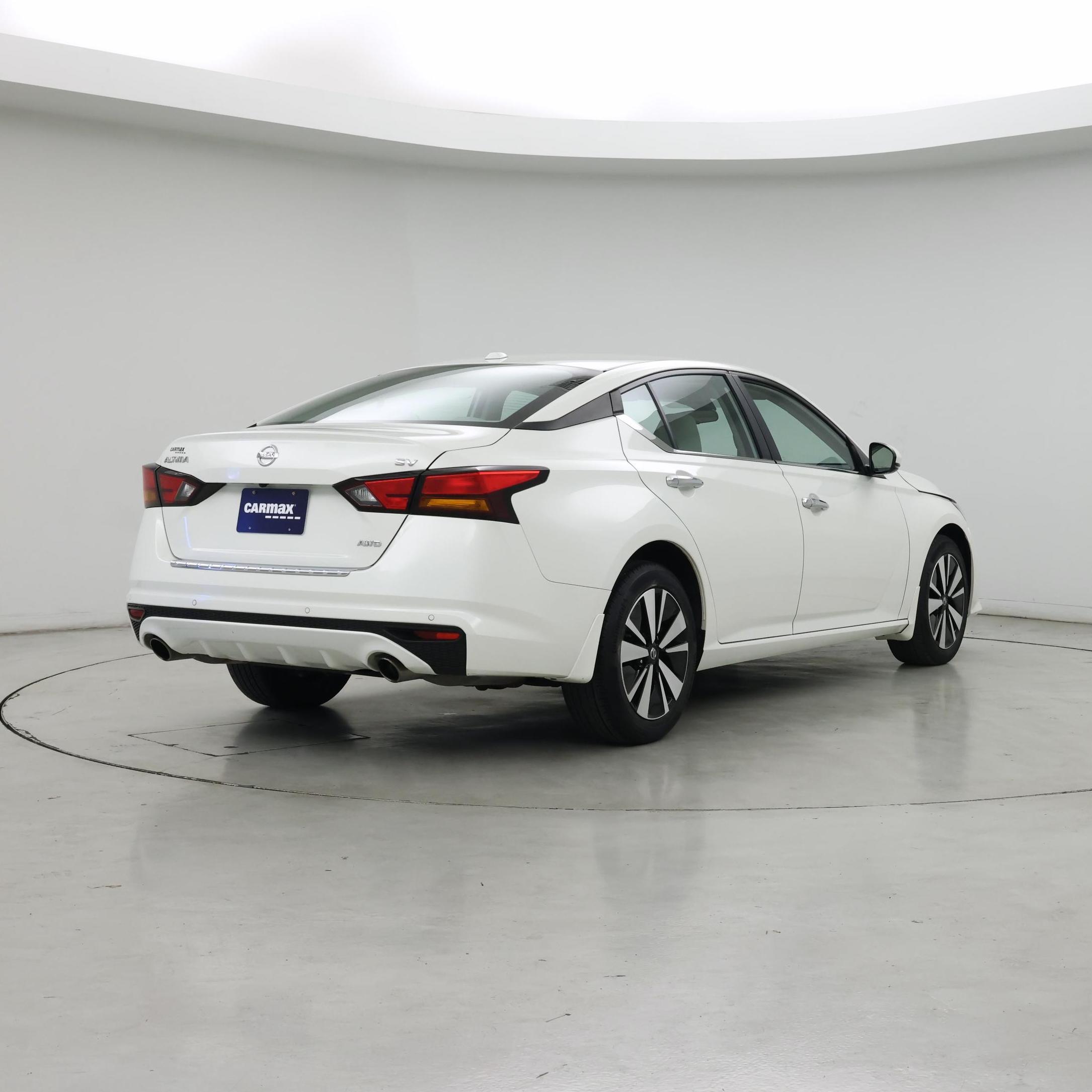 Thumbnail: 2022 Nissan Altima - 8