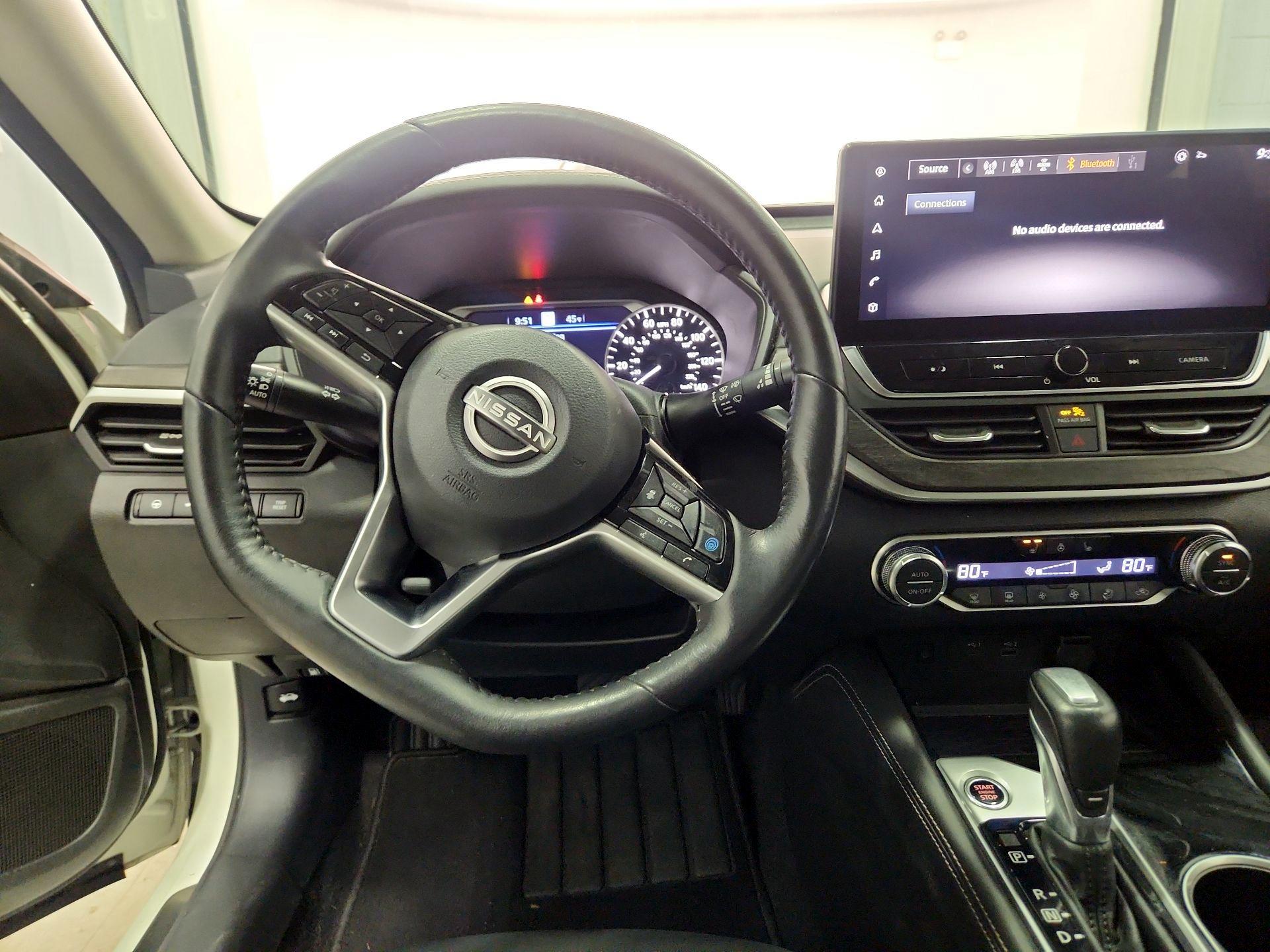 Thumbnail: 2023 Nissan Altima - 10