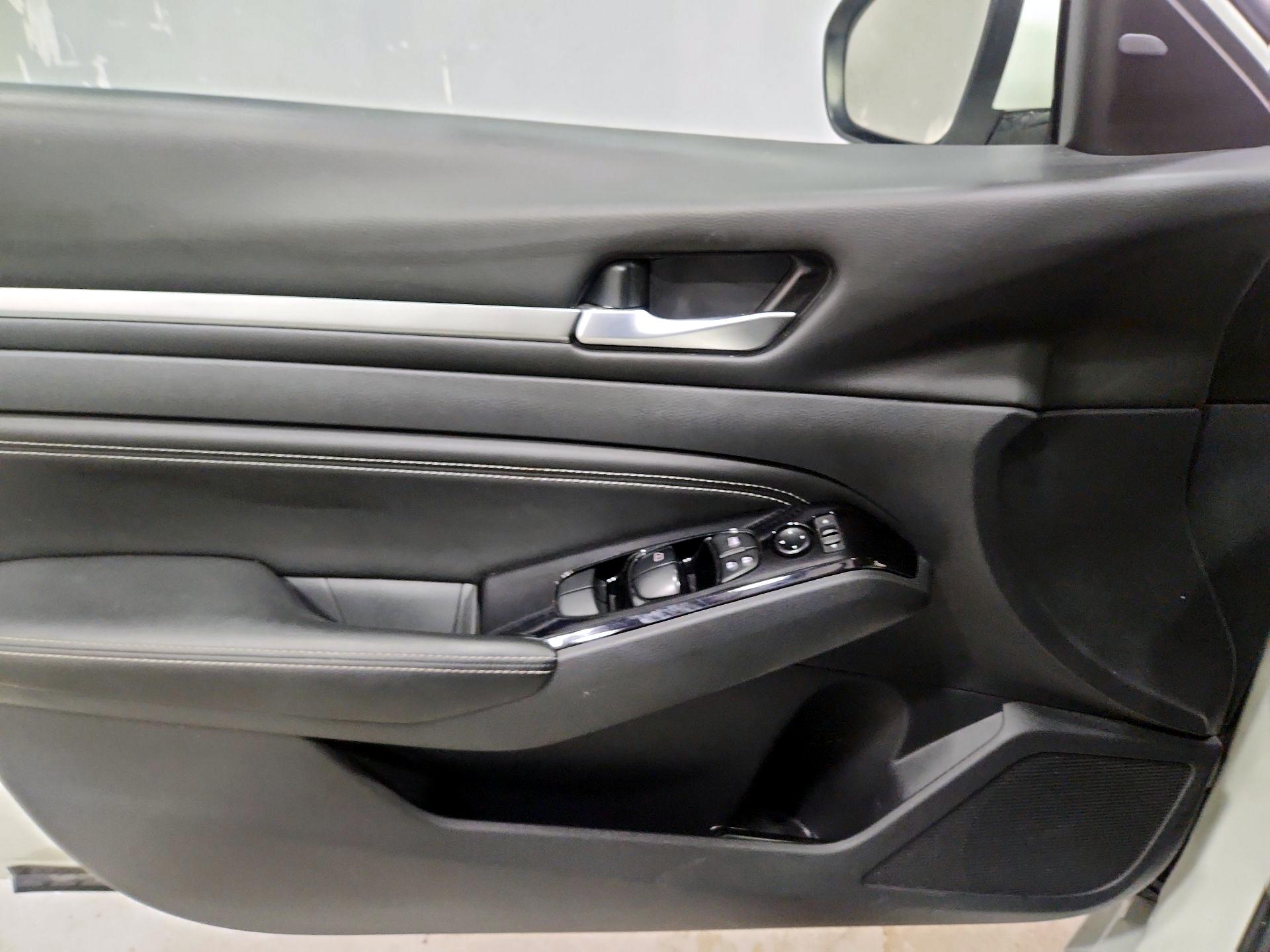 Thumbnail: 2023 Nissan Altima - 12