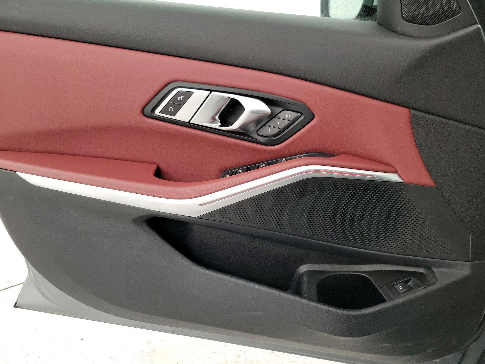 Thumbnail: 2023 BMW 3 Series - 12