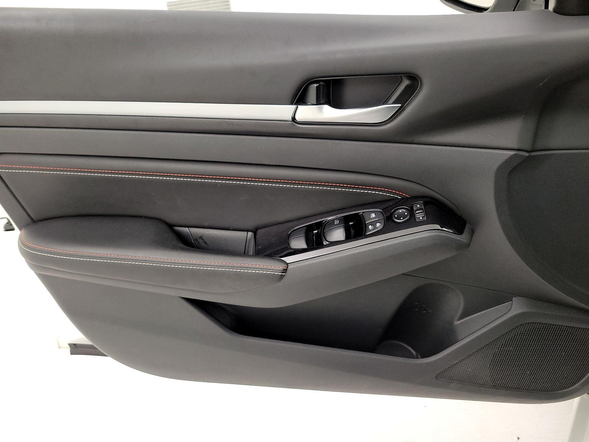 Thumbnail: 2023 Nissan Altima - 12