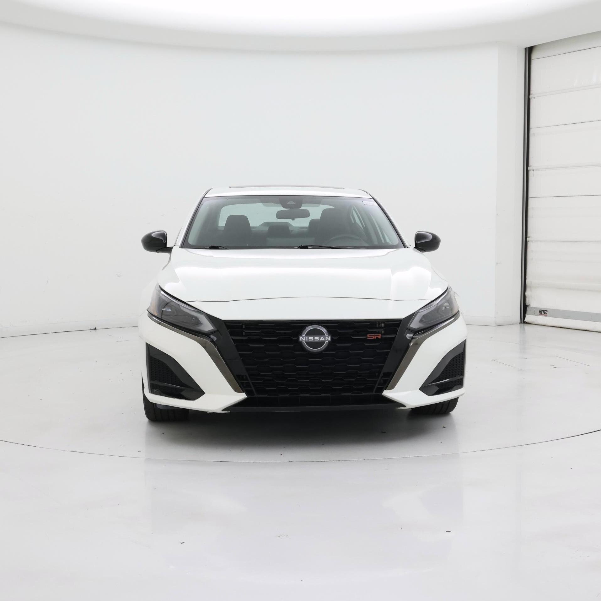 Thumbnail: 2023 Nissan Altima - 5