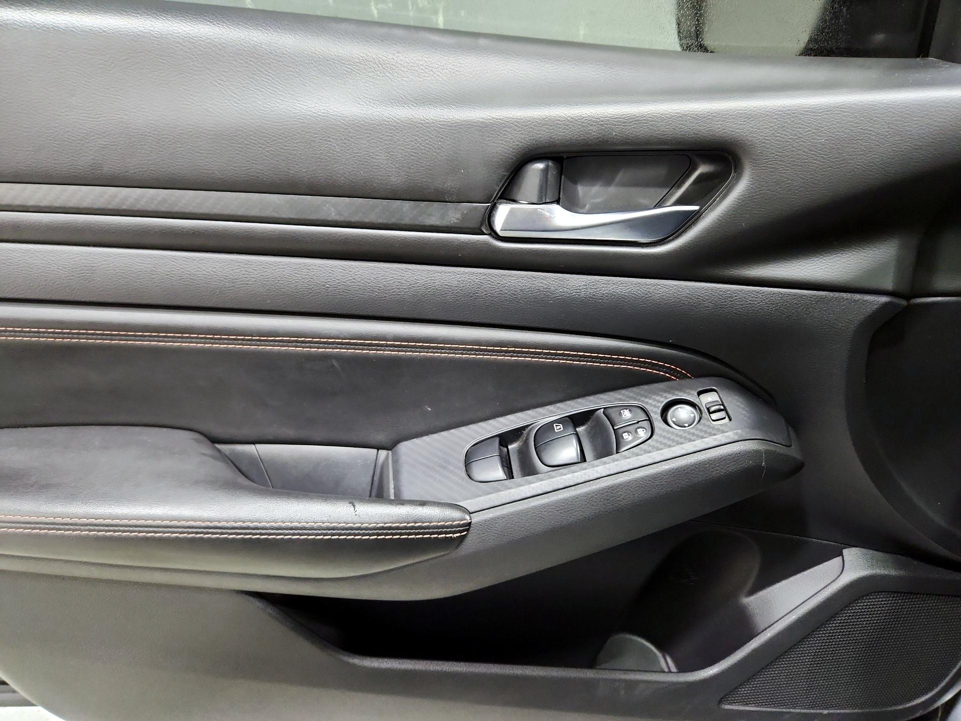 Thumbnail: 2020 Nissan Altima - 12