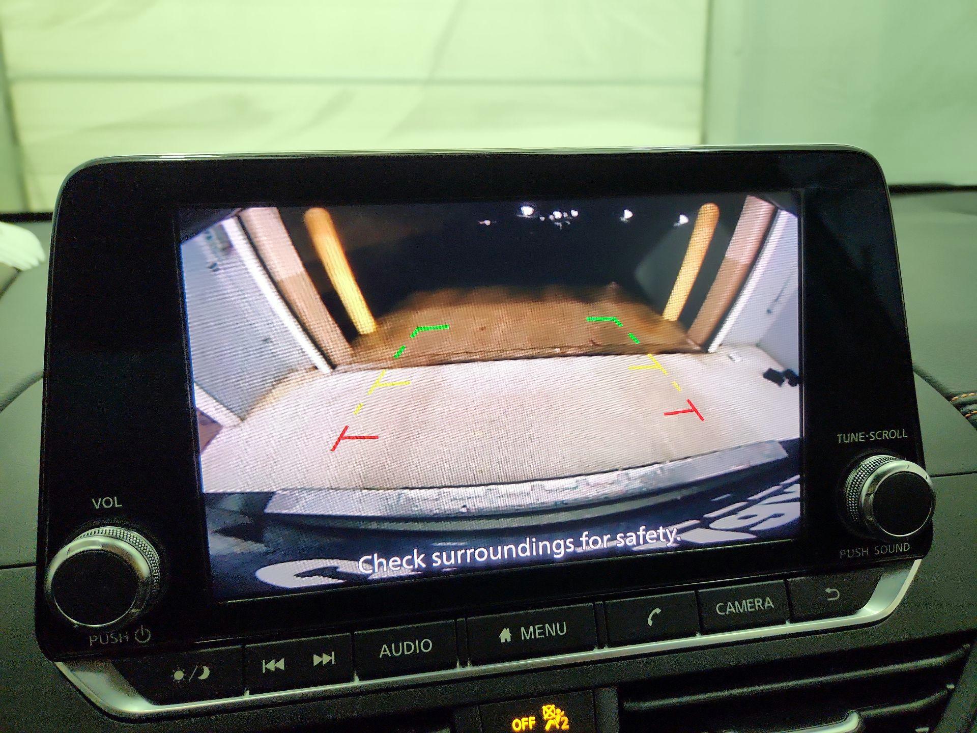 Thumbnail: 2020 Nissan Altima - 14