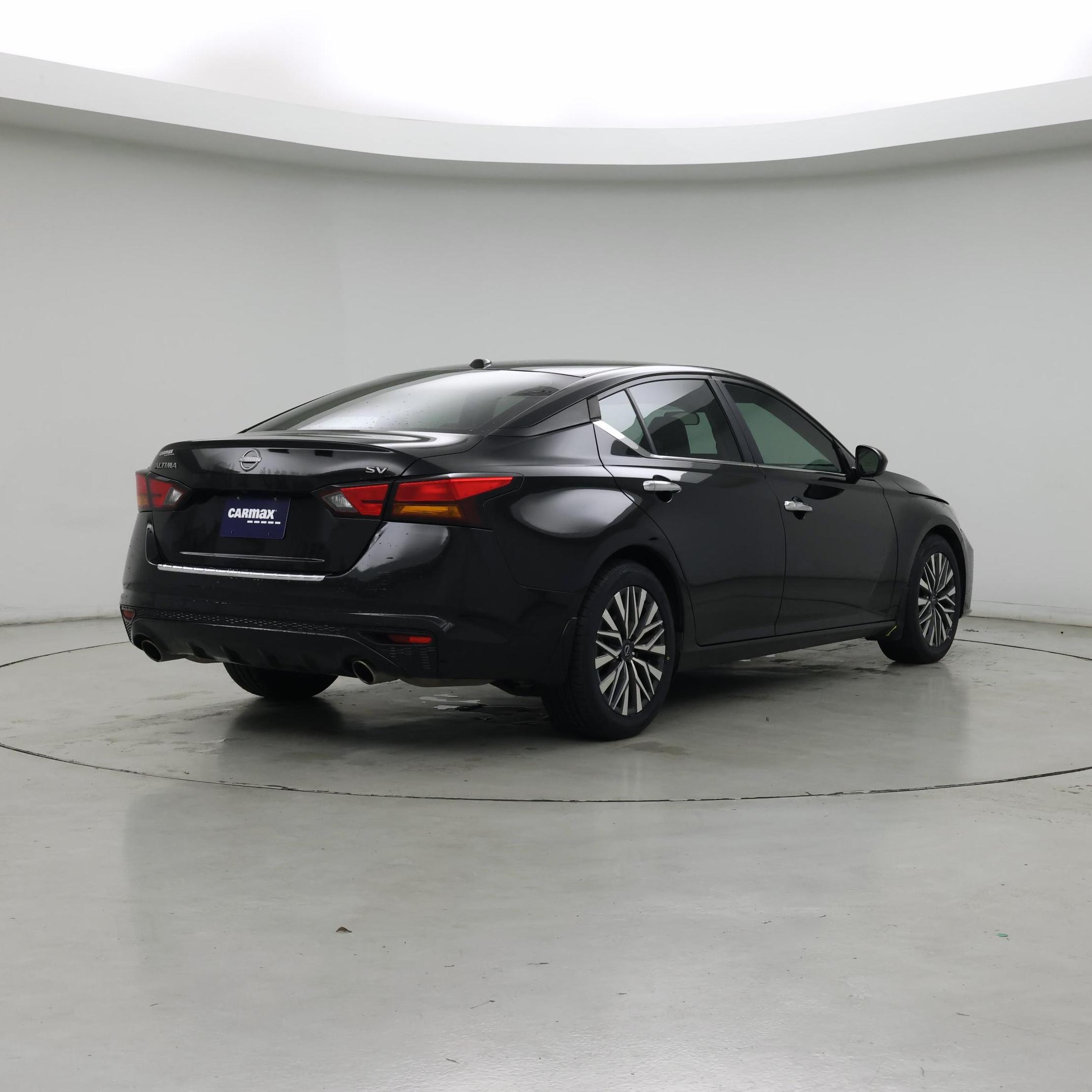 Thumbnail: 2023 Nissan Altima - 8