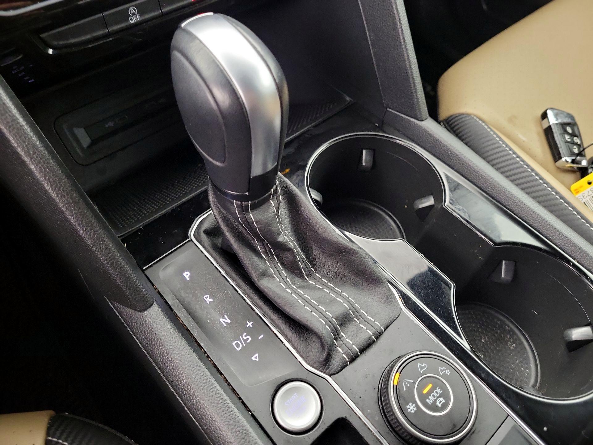 Thumbnail: 2022 Volkswagen Atlas - 15