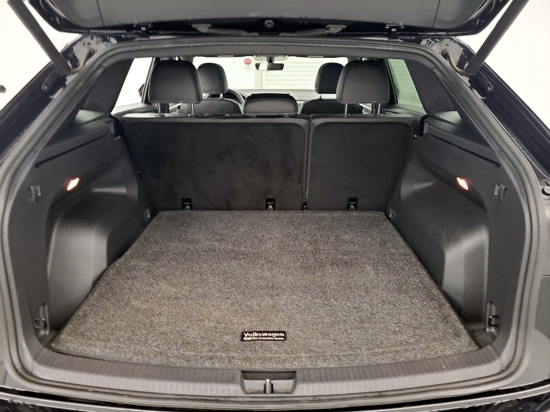 Thumbnail: 2022 Volkswagen Atlas - 19