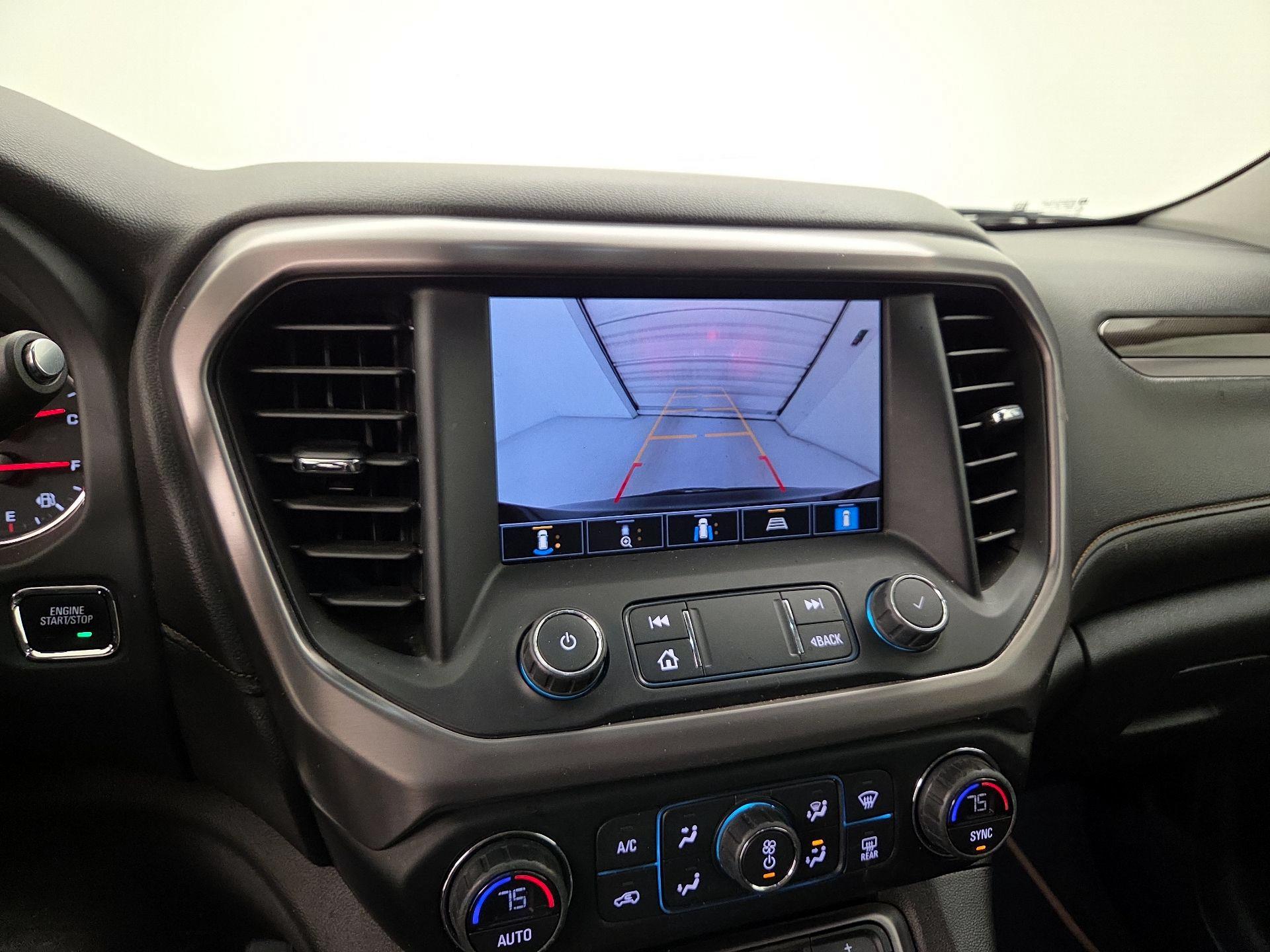 Thumbnail: 2022 GMC Acadia - 14