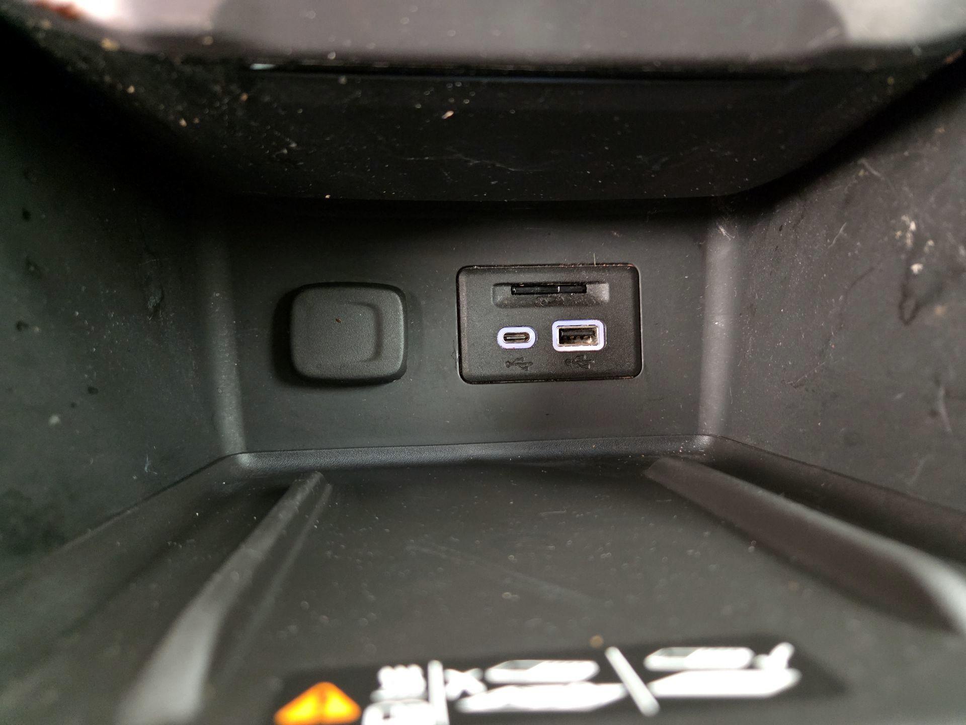 Thumbnail: 2022 GMC Acadia - 18