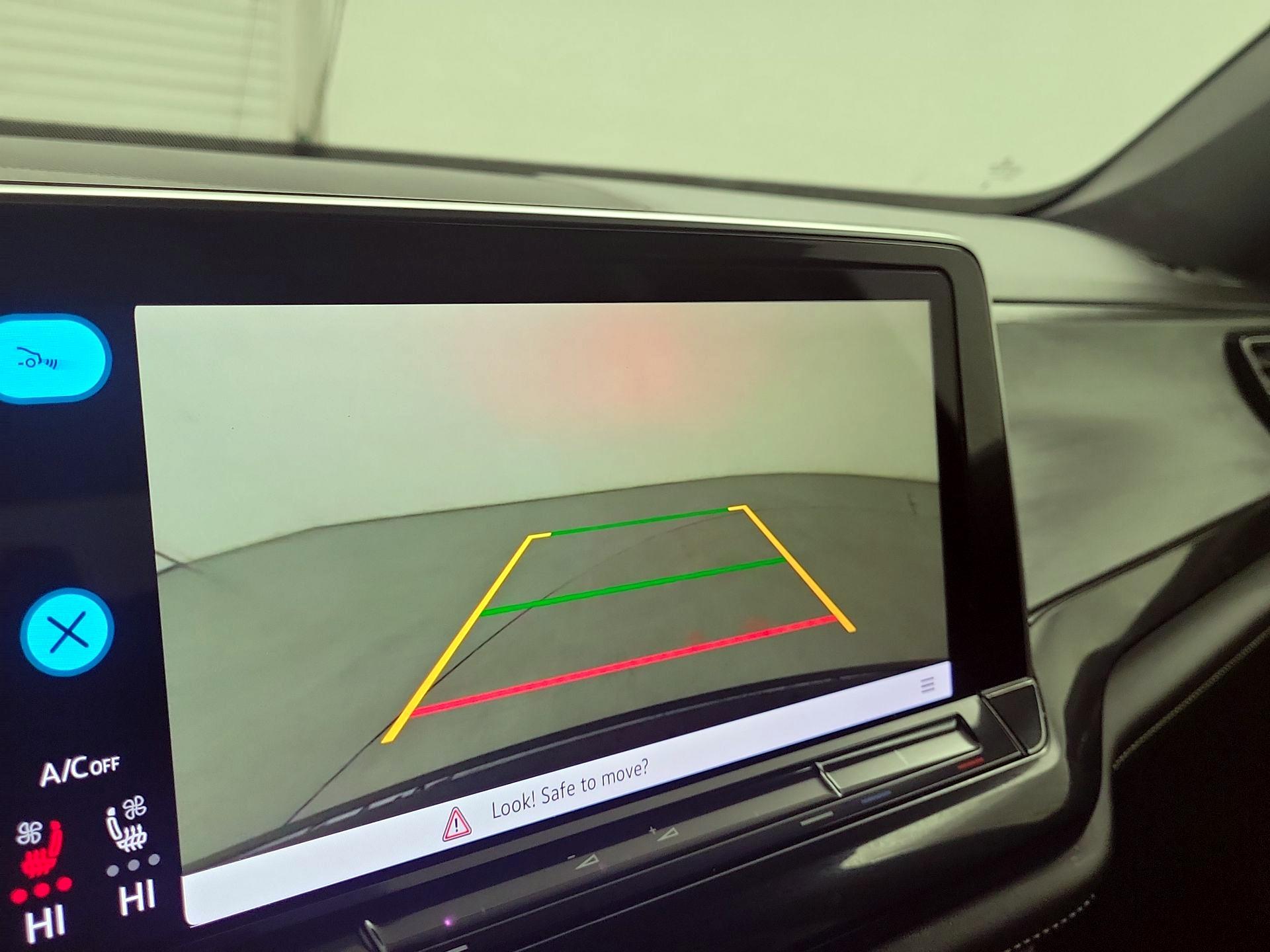 Thumbnail: 2024 Volkswagen Atlas - 12