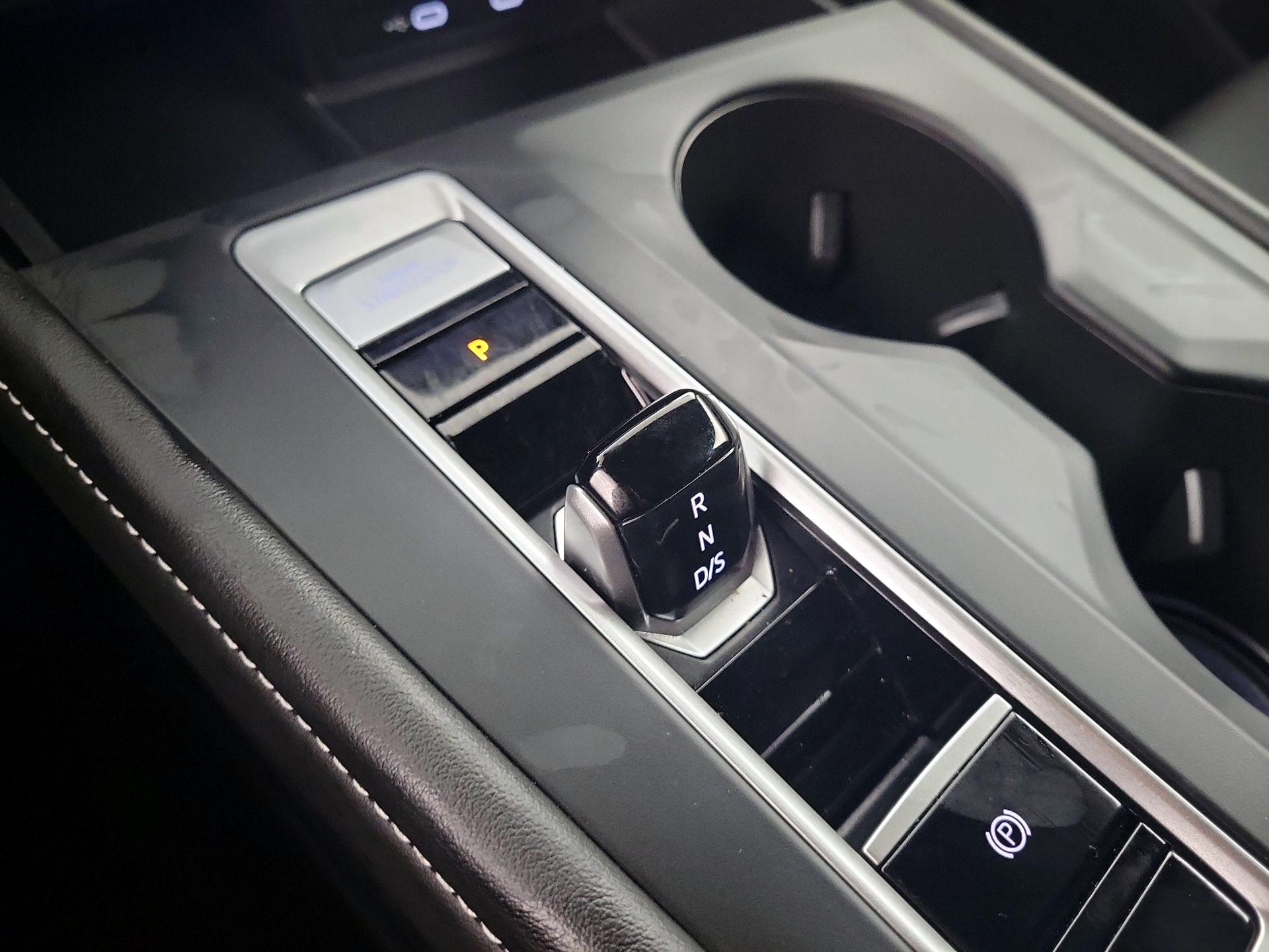 Thumbnail: 2024 Volkswagen Atlas - 15