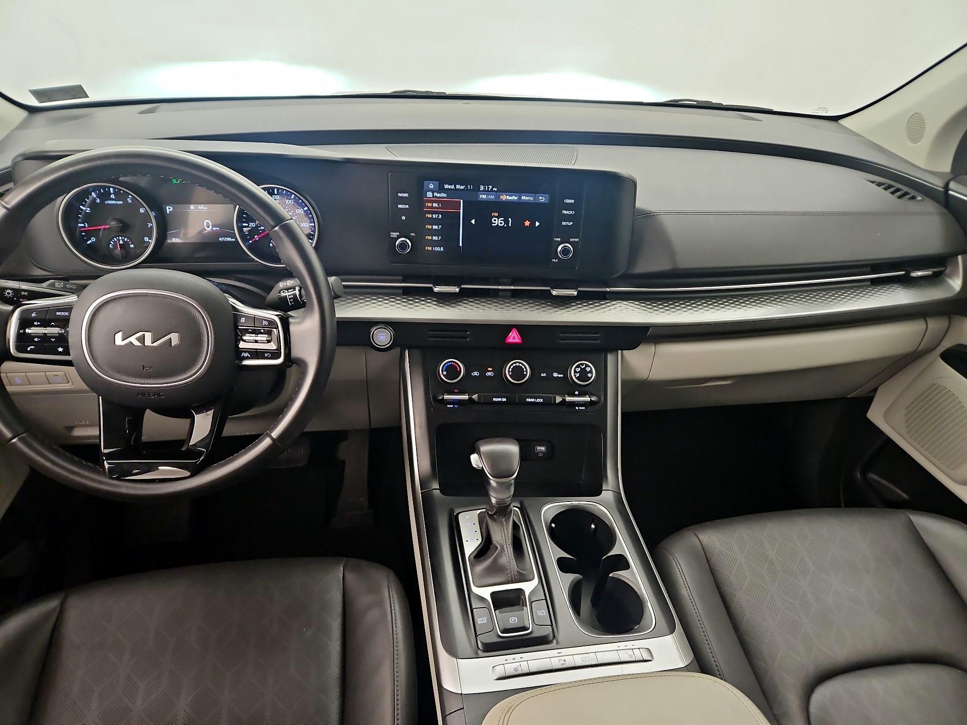 Thumbnail: 2024 Kia Carnival - 9