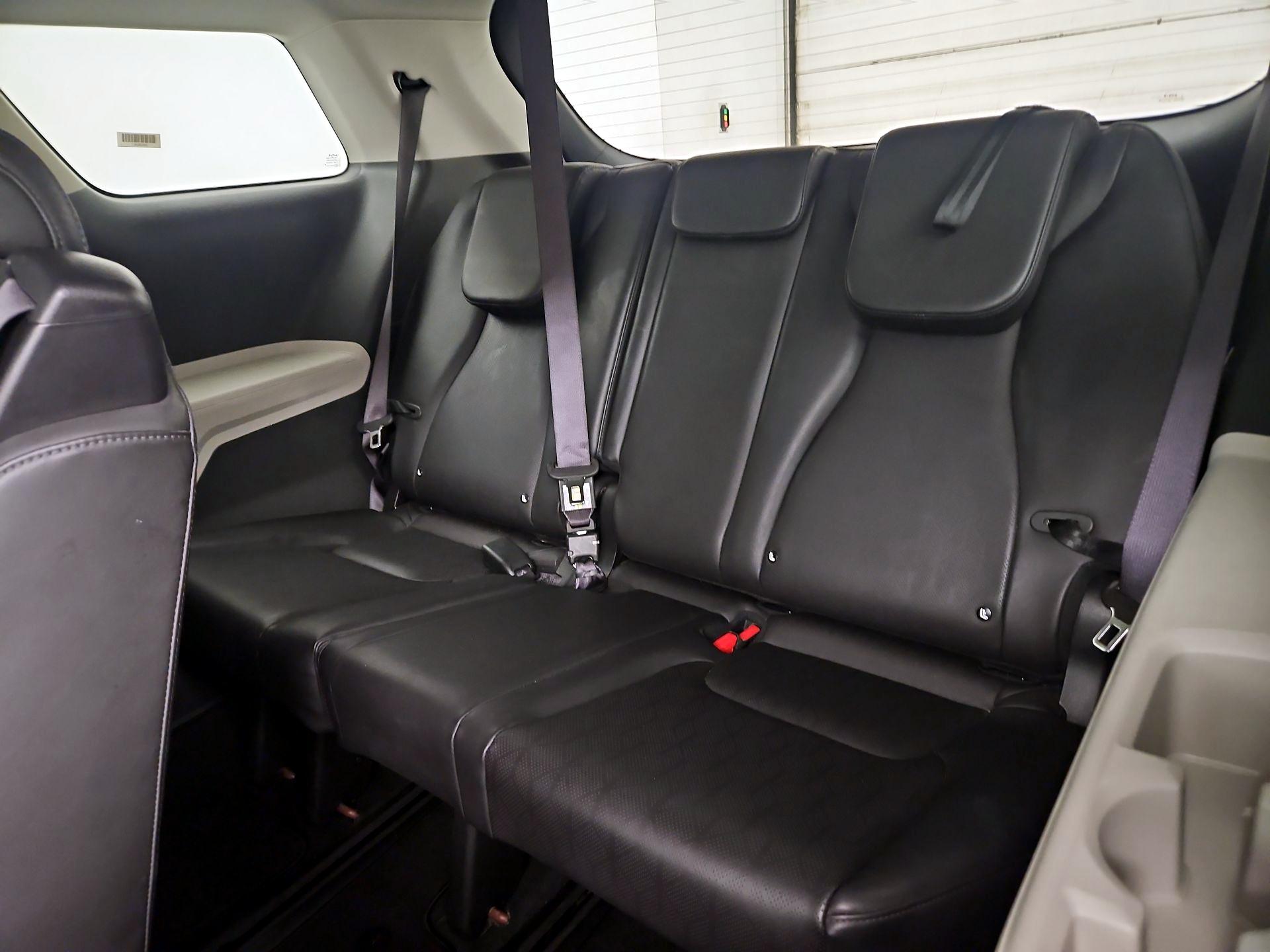 Thumbnail: 2024 Kia Carnival - 20