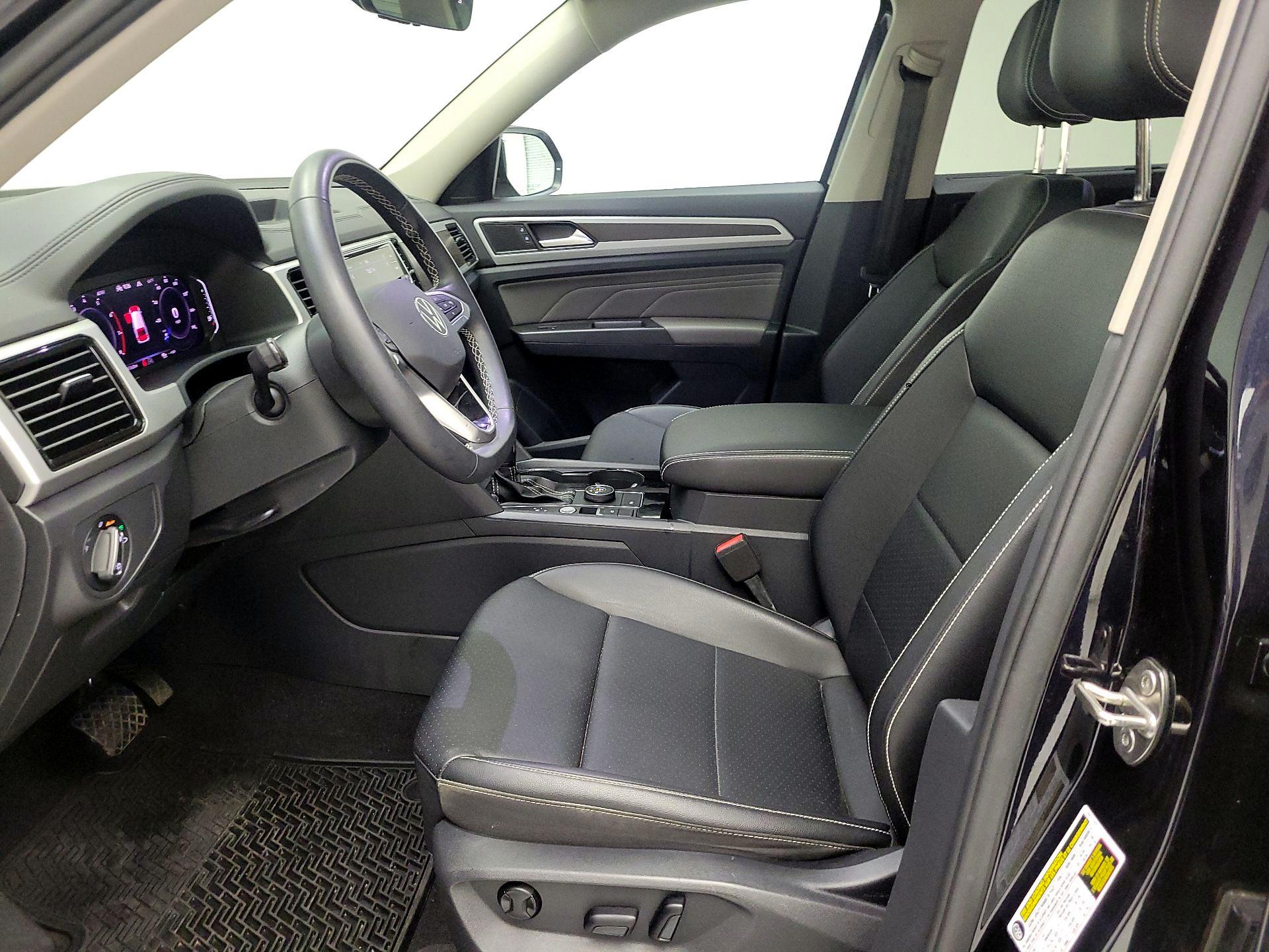 Thumbnail: 2023 Volkswagen Atlas - 9