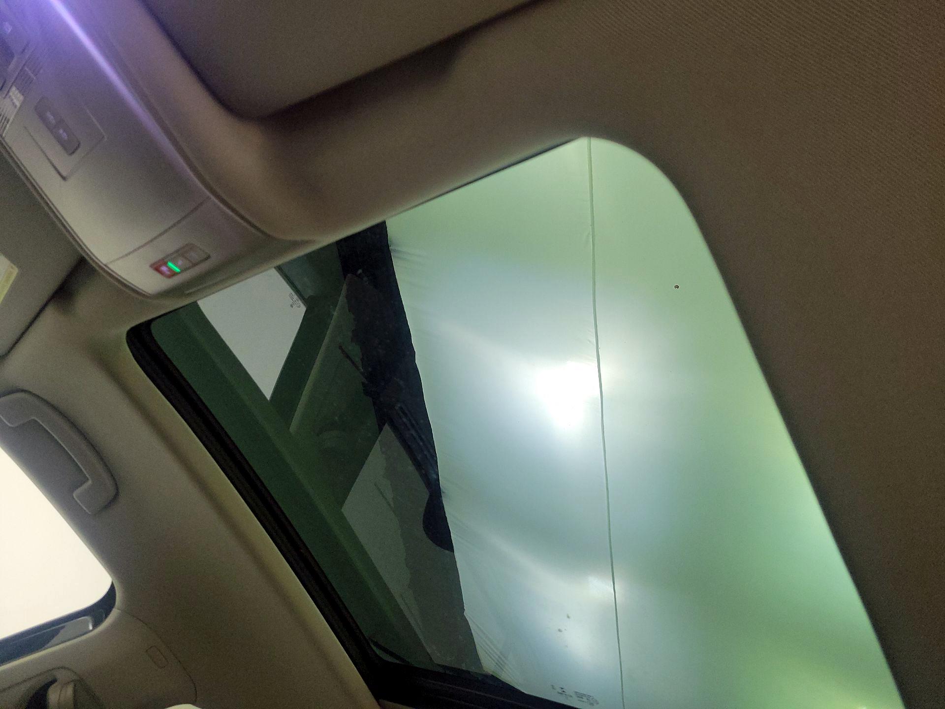 Thumbnail: 2023 Volkswagen Atlas - 17