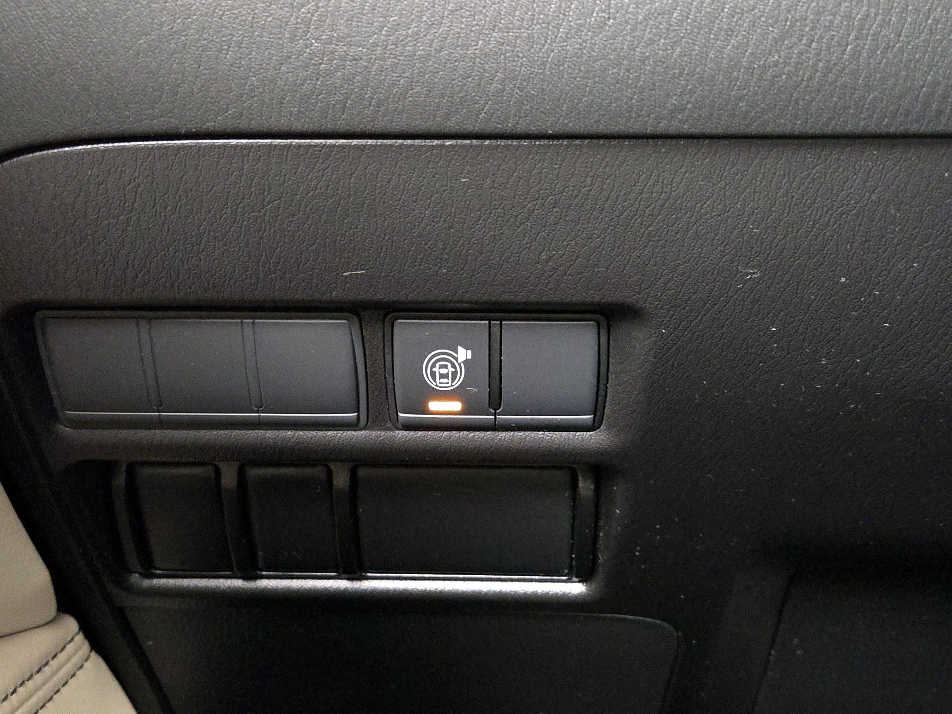 Thumbnail: 2023 Nissan Armada - 13