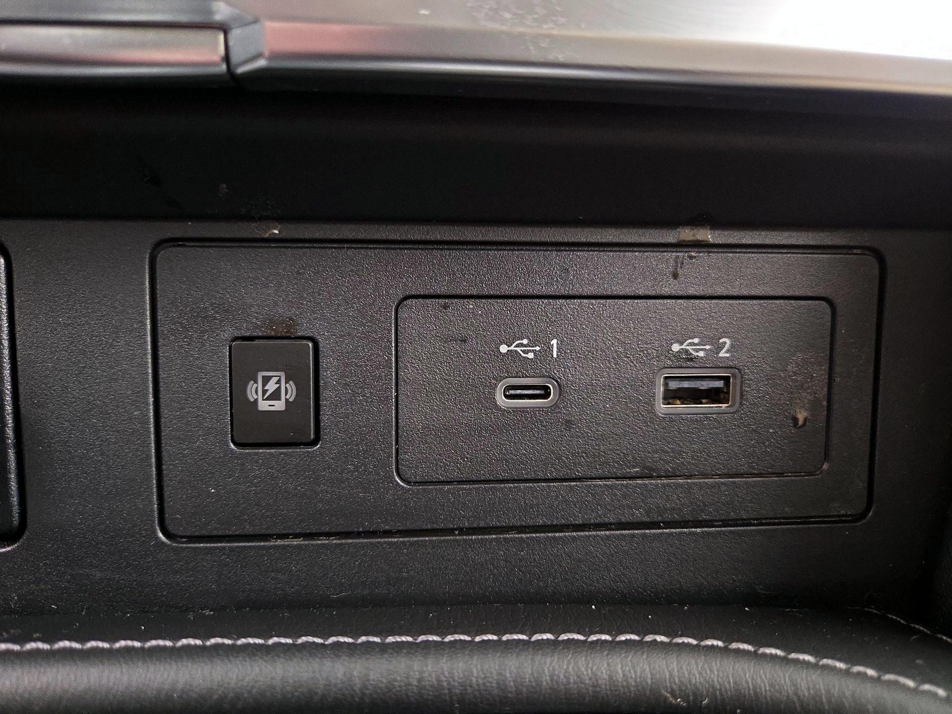 Thumbnail: 2023 Nissan Armada - 19