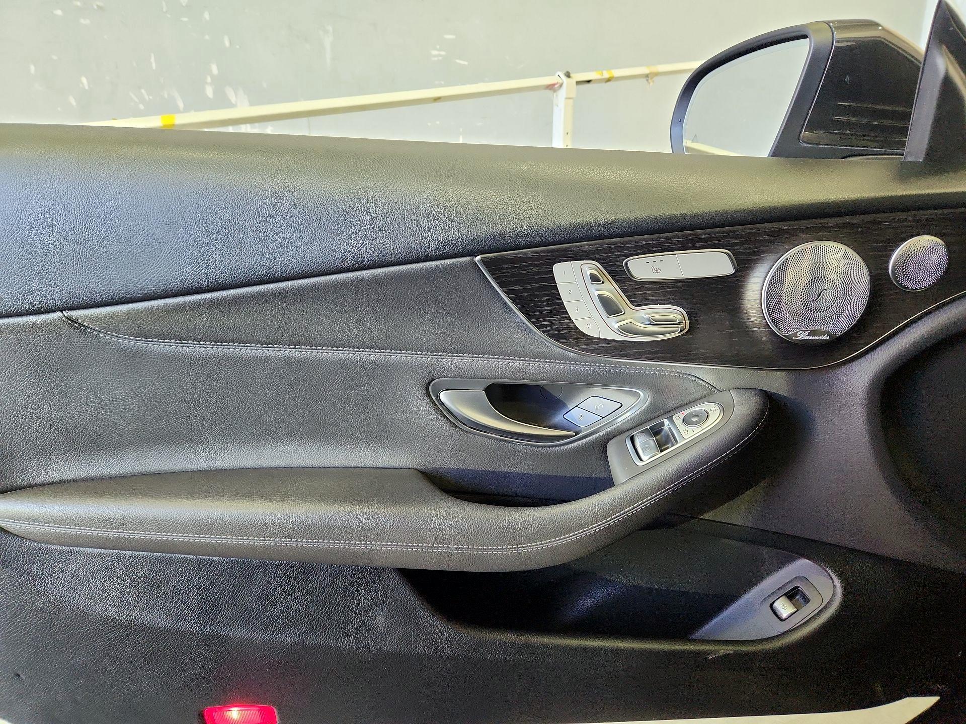 Thumbnail: 2021 Mercedes-Benz C-Class - 12