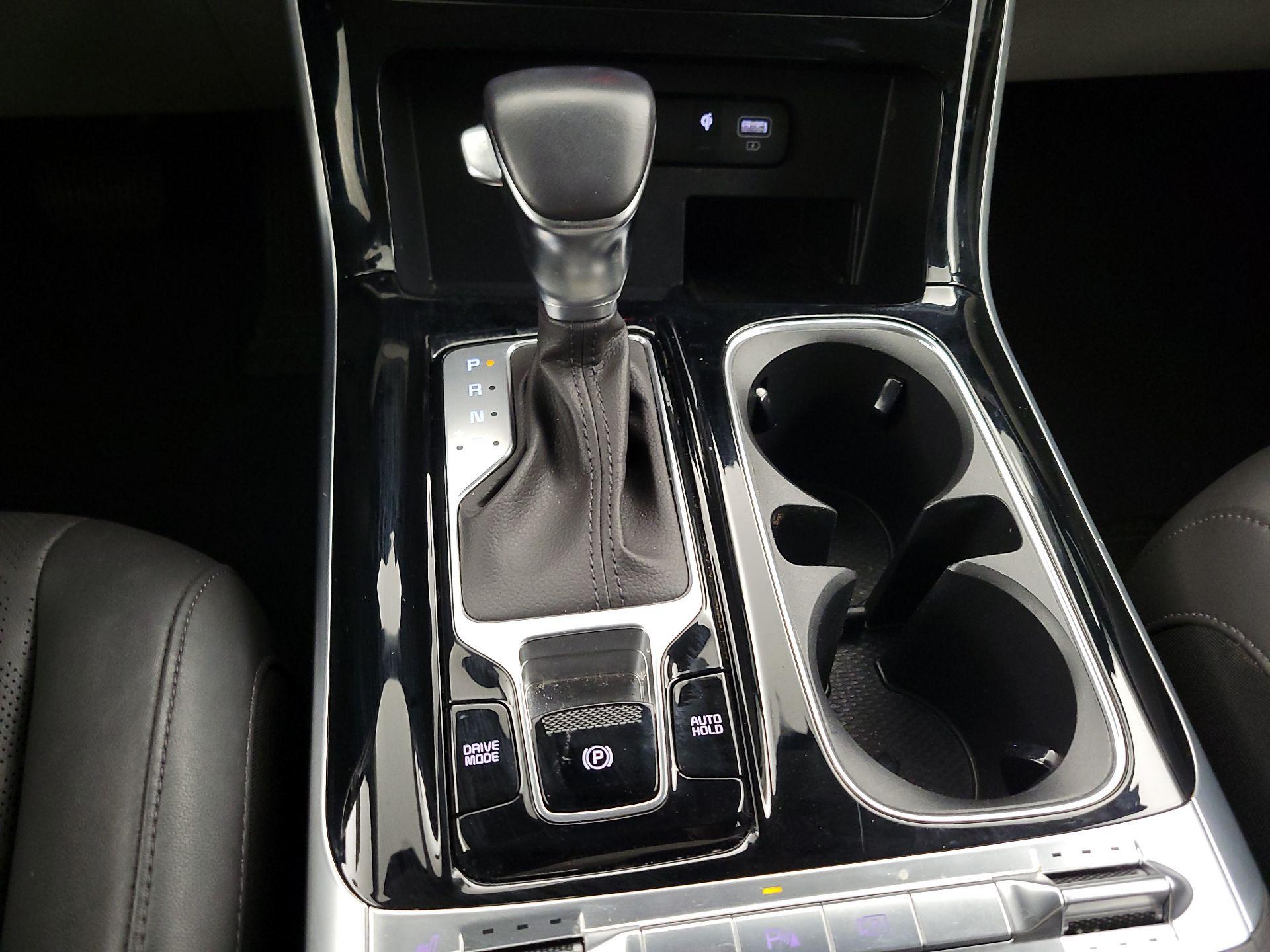 Thumbnail: 2024 Kia Carnival - 18