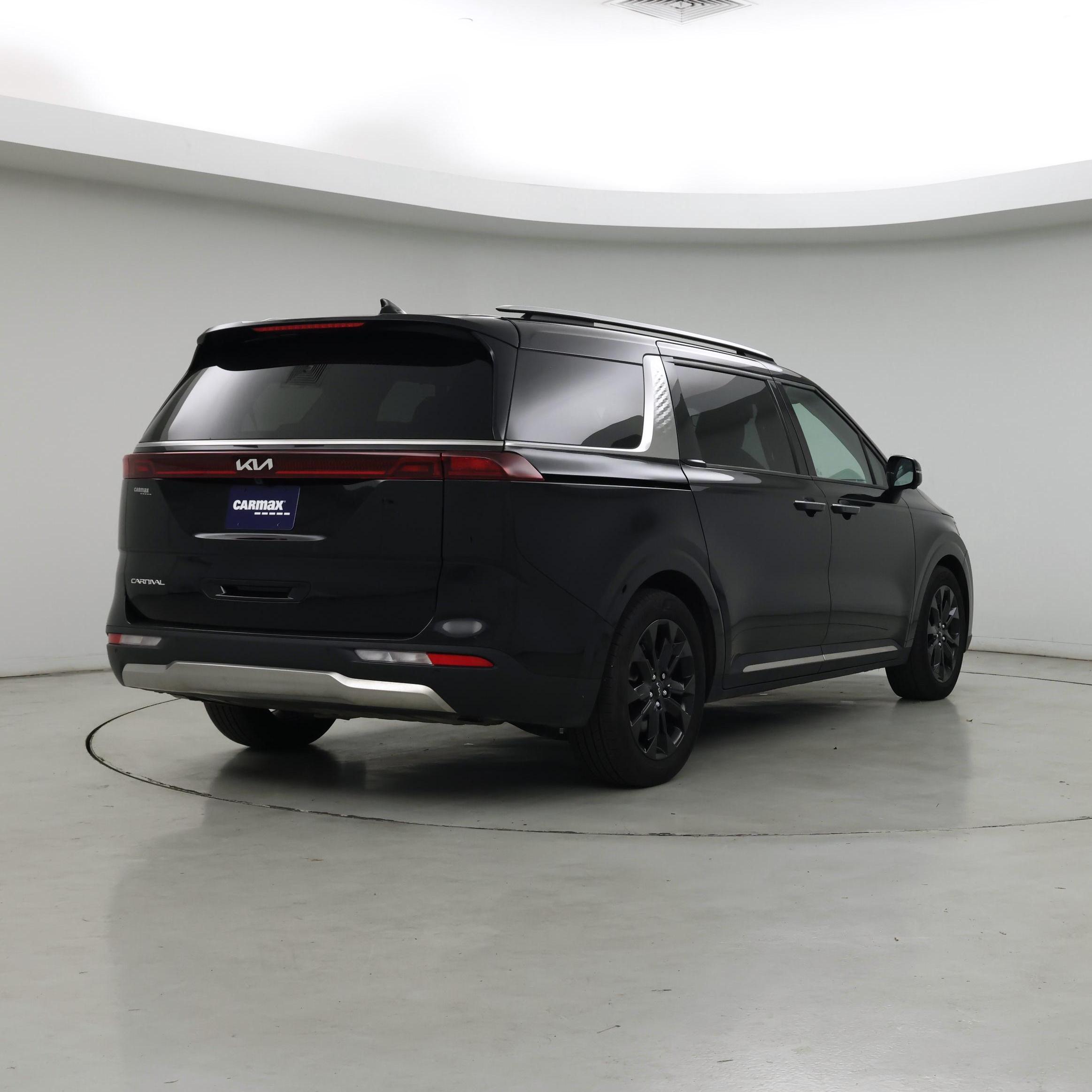 Thumbnail: 2024 Kia Carnival - 8