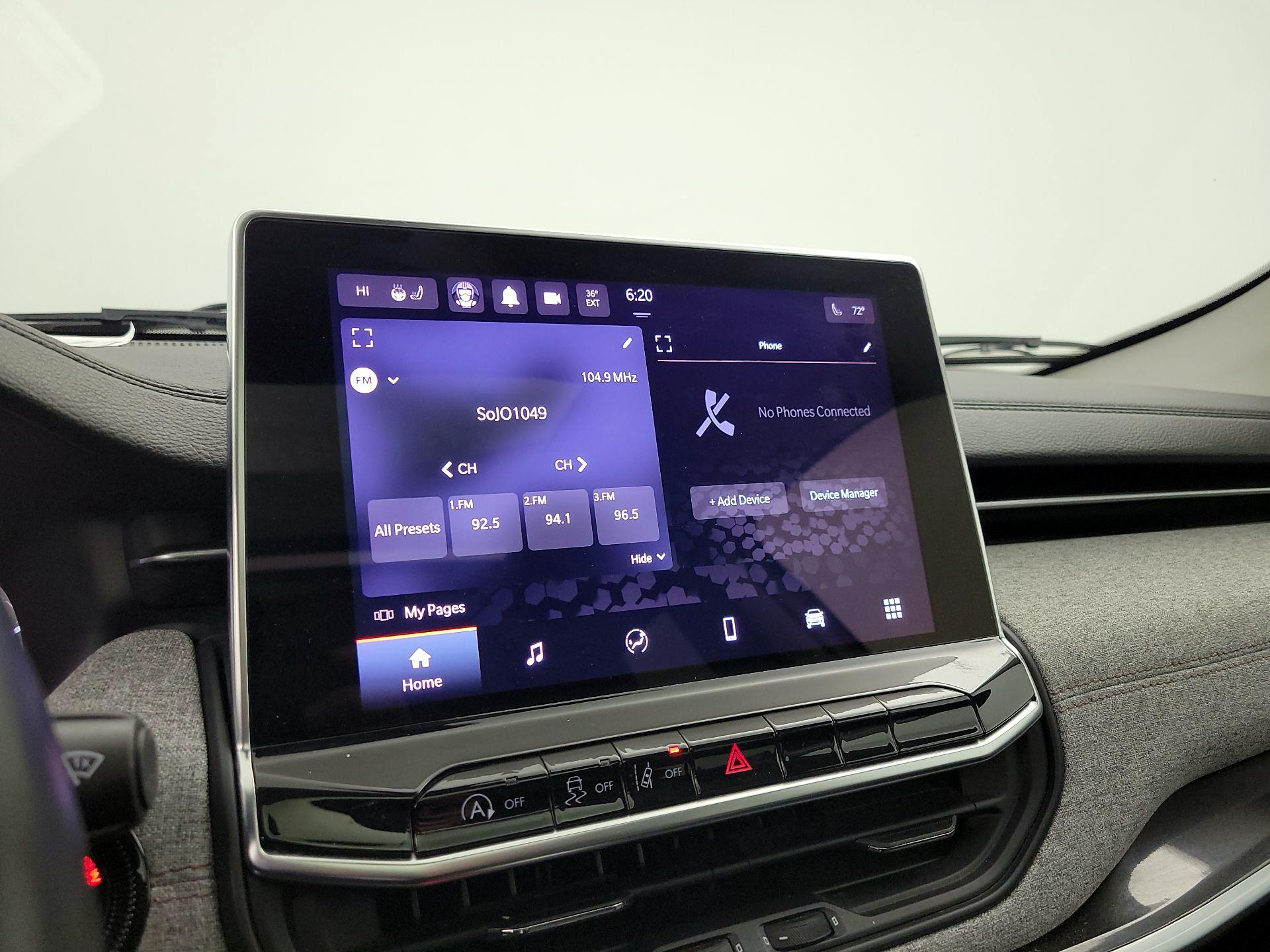 Thumbnail: 2022 Jeep Compass - 15