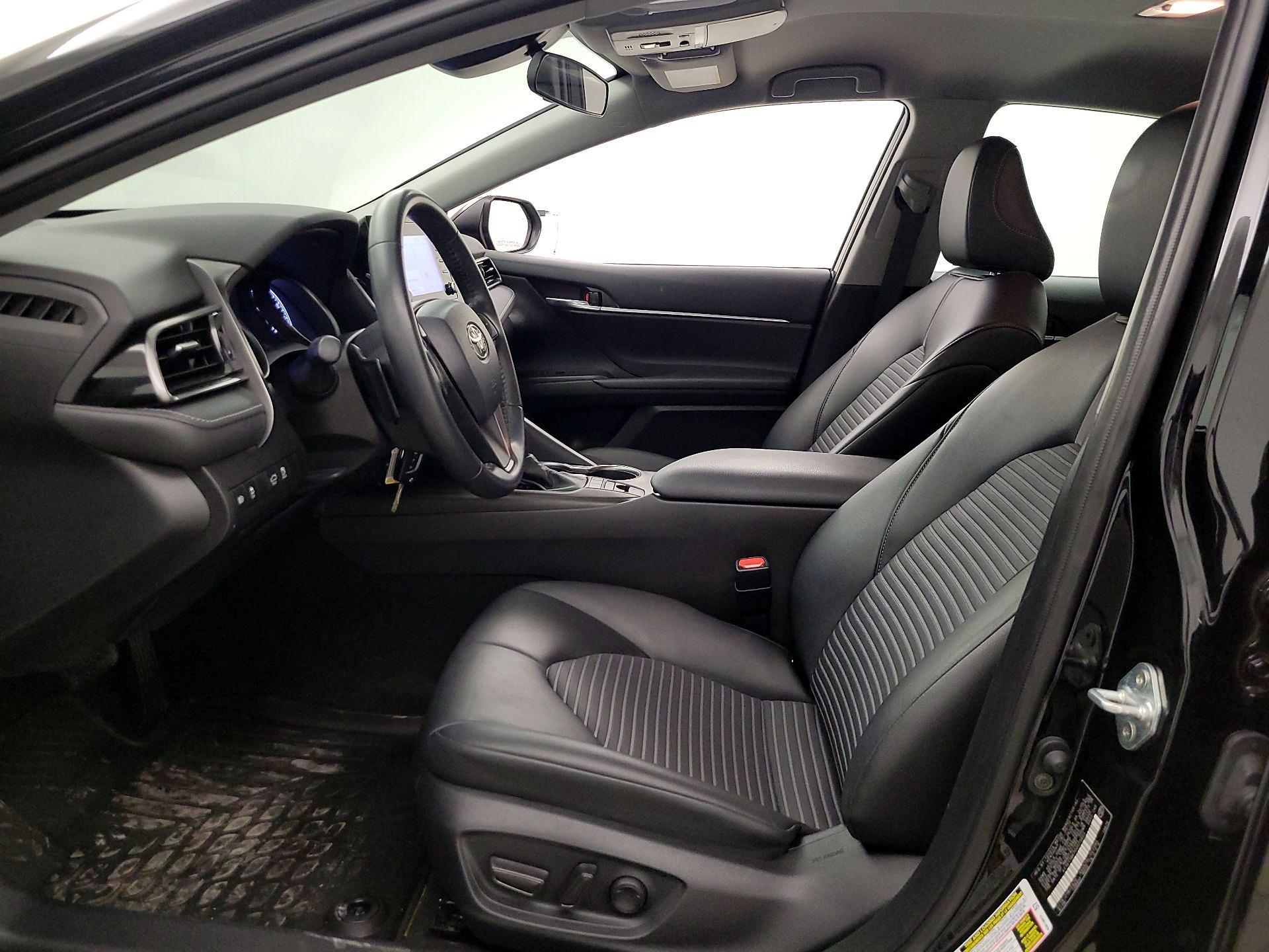 Thumbnail: 2023 Toyota Camry - 11