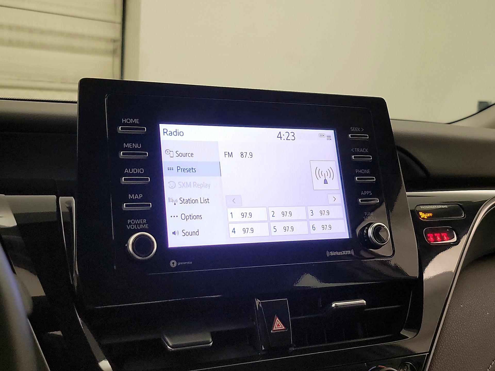 Thumbnail: 2023 Toyota Camry - 15