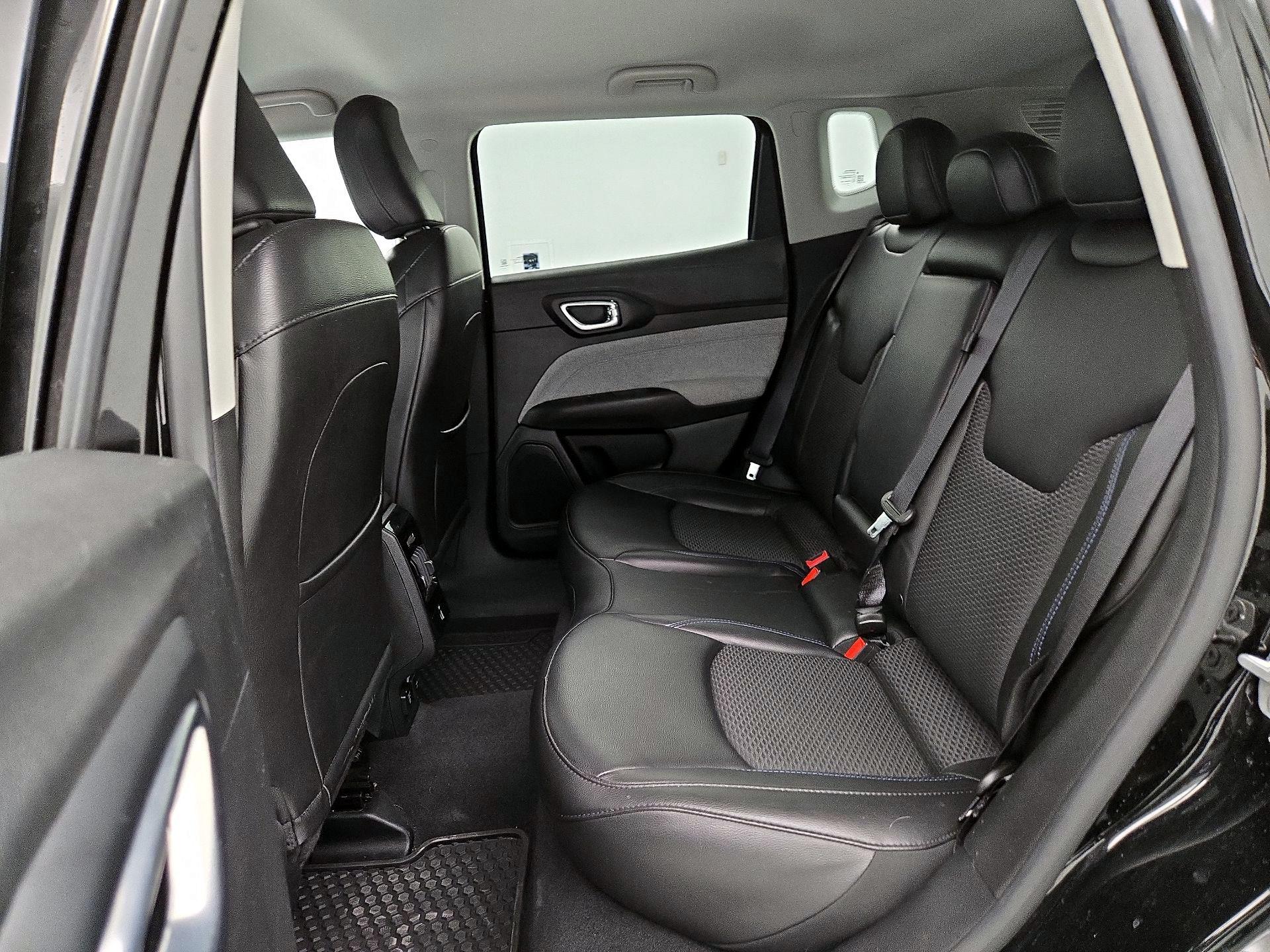 Thumbnail: 2022 Jeep Compass - 19