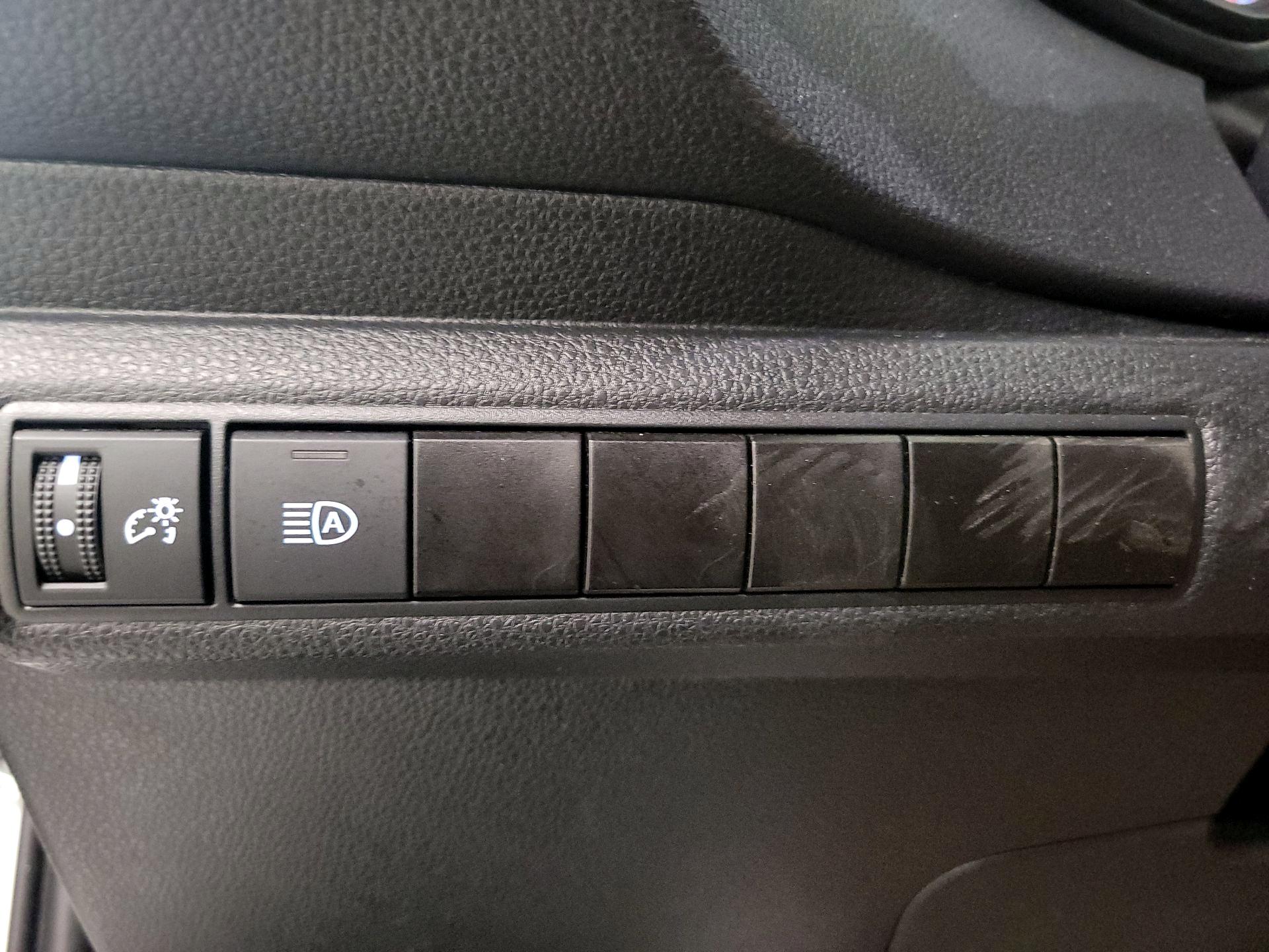 Thumbnail: 2024 Toyota Corolla - 13