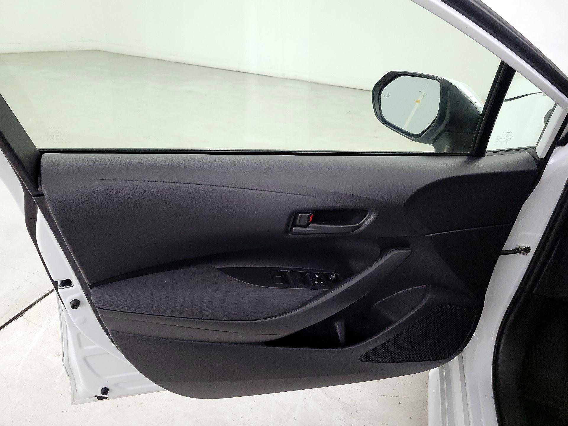 Thumbnail: 2022 Toyota Corolla - 12