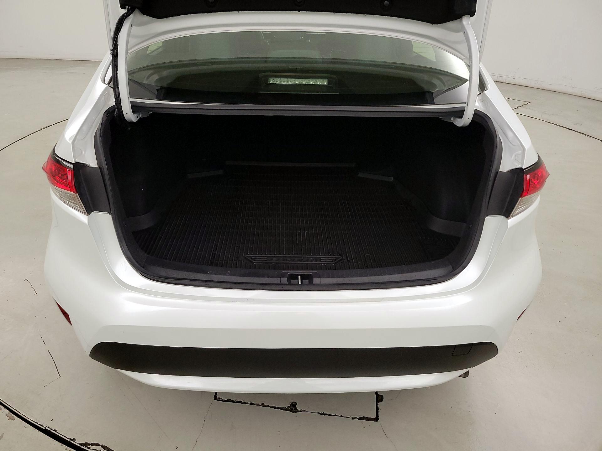 Thumbnail: 2022 Toyota Corolla - 20