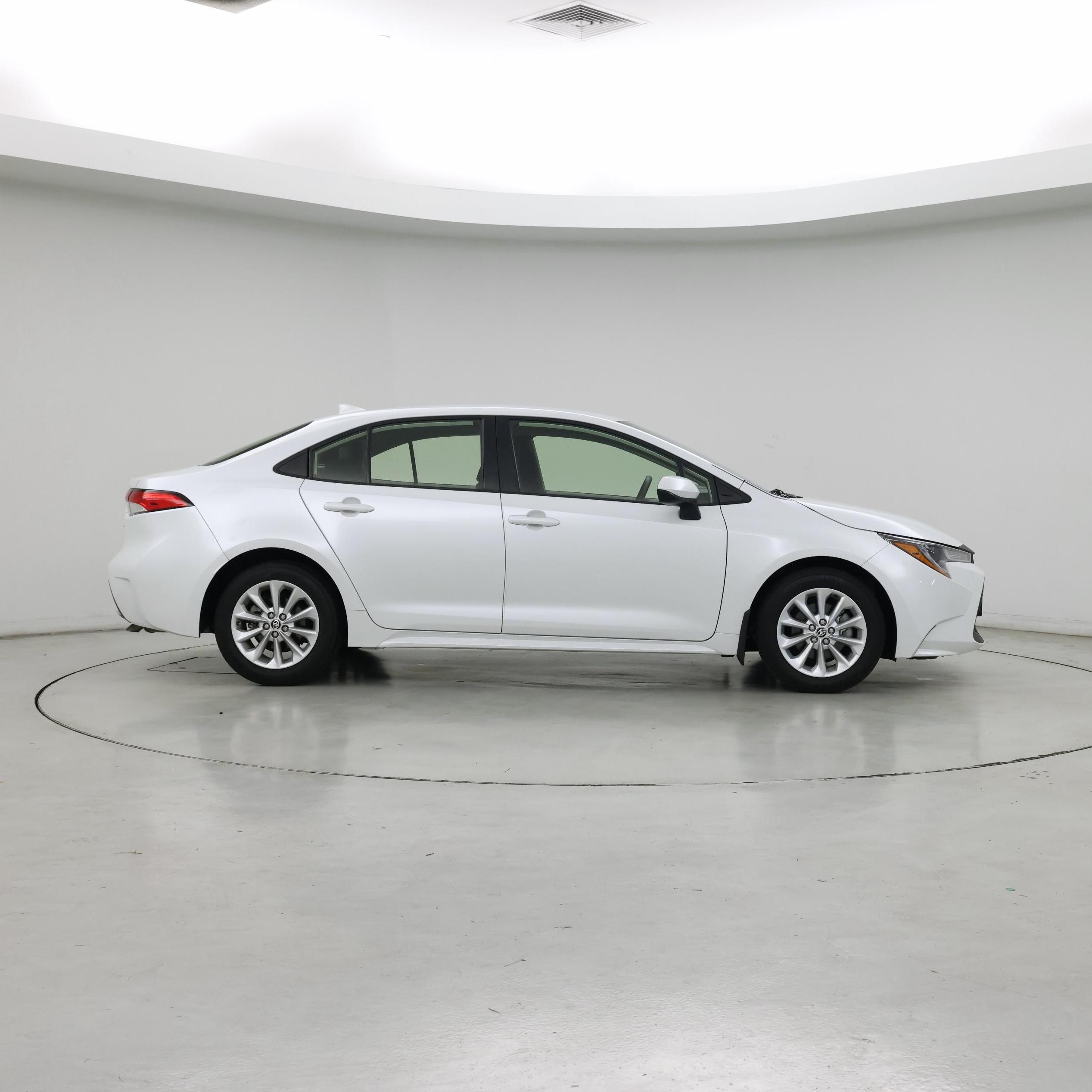 Thumbnail: 2022 Toyota Corolla - 7