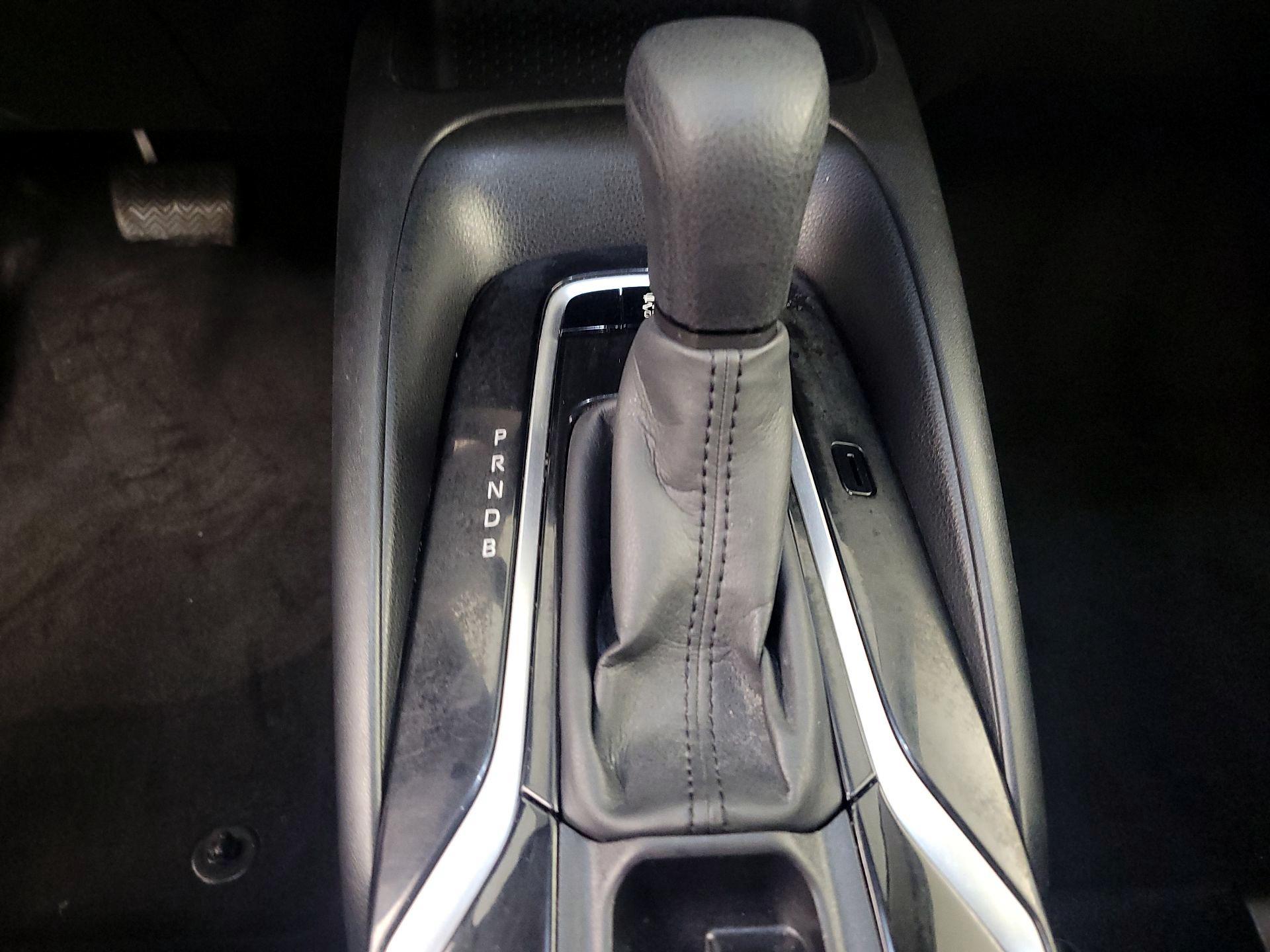 Thumbnail: 2022 Toyota Corolla - 17