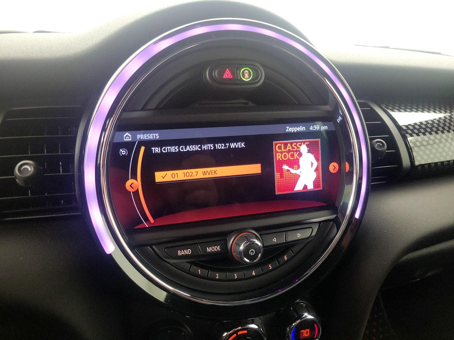 Thumbnail: 2020 MINI Cooper Hardtop - 16