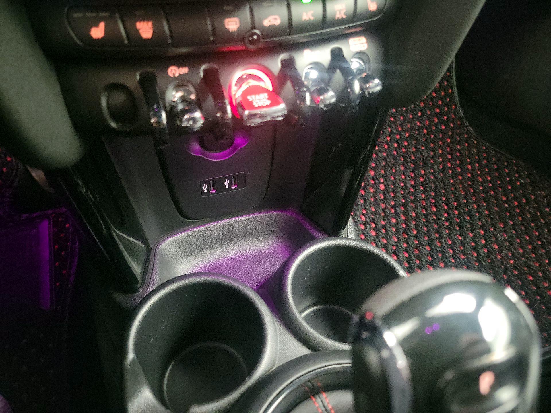 Thumbnail: 2020 MINI Cooper Hardtop - 19