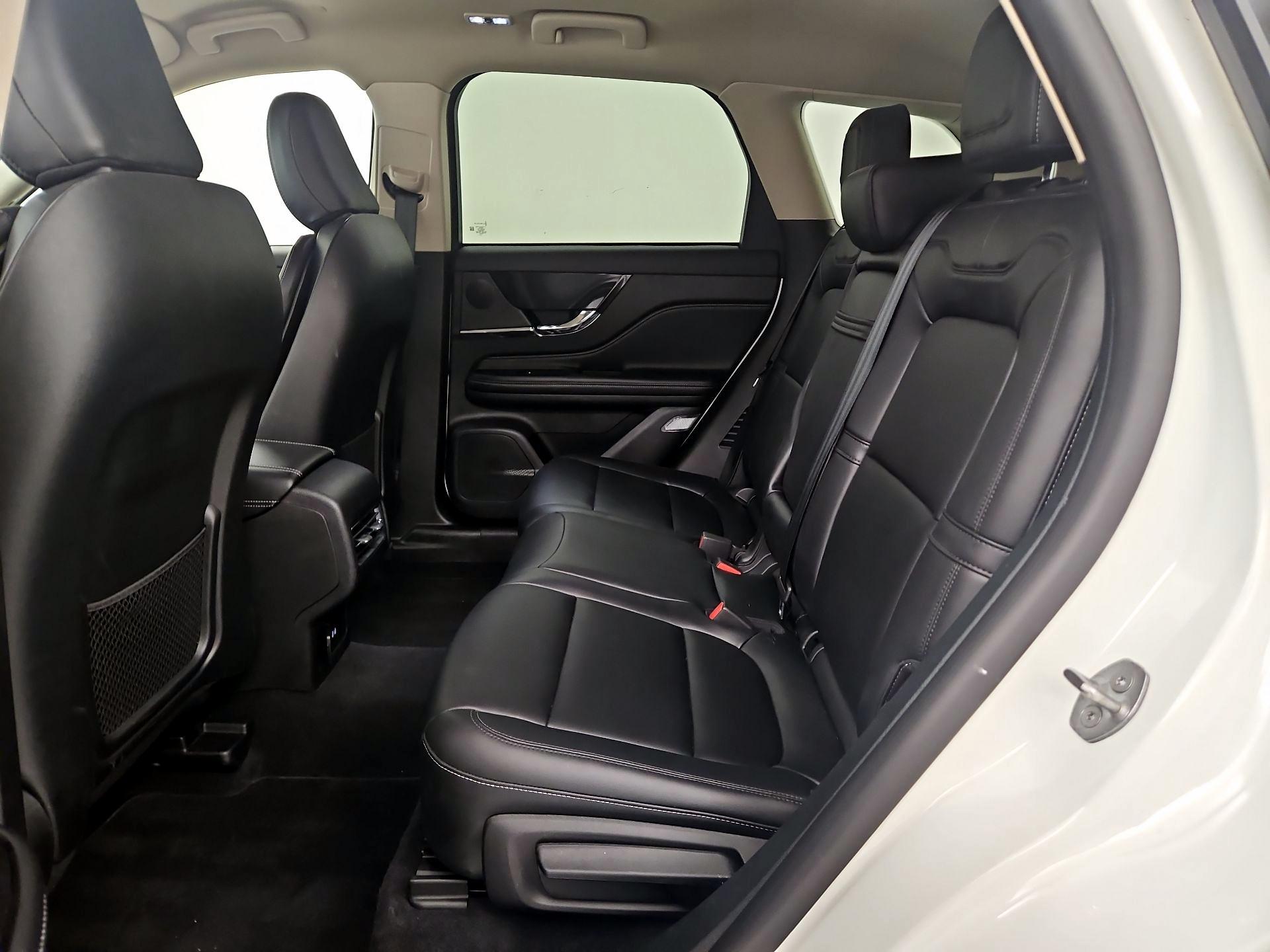 Thumbnail: 2023 Lincoln Corsair - 20