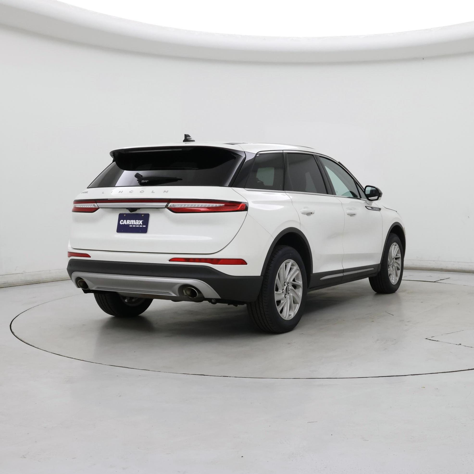 Thumbnail: 2023 Lincoln Corsair - 8