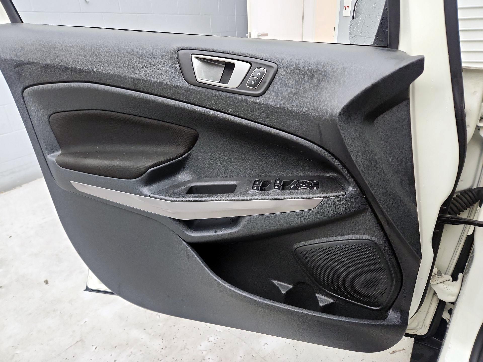 Thumbnail: 2021 Ford EcoSport - 12