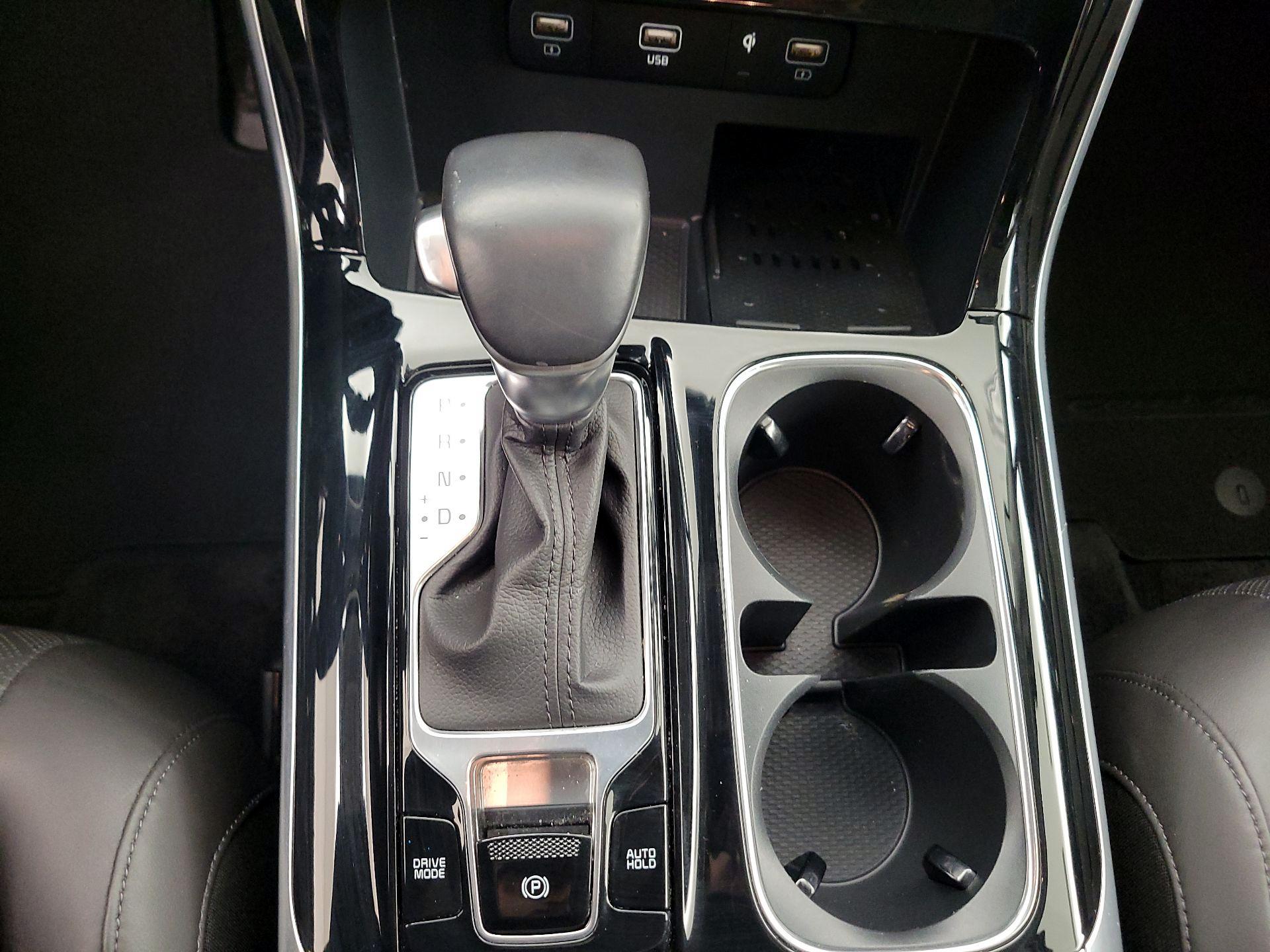 Thumbnail: 2024 Kia Carnival - 18