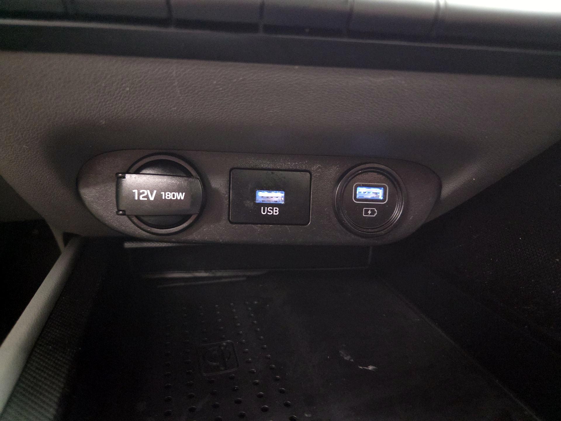 Thumbnail: 2023 Hyundai Elantra - 19