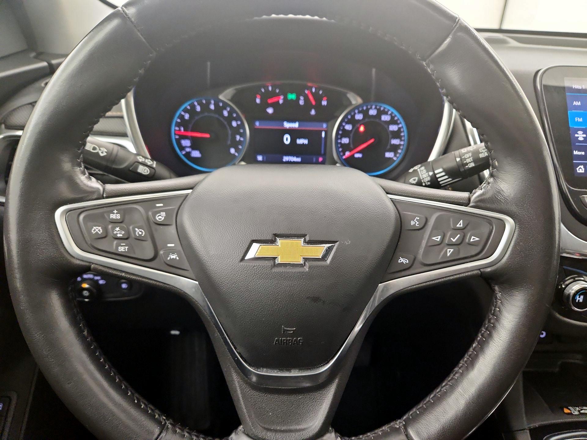 Thumbnail: 2022 Chevrolet Equinox - 10