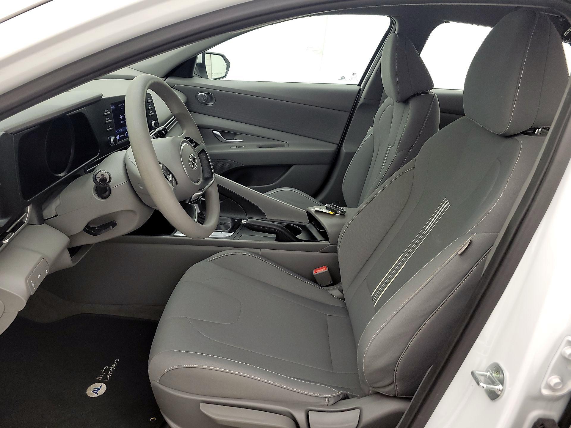 Thumbnail: 2023 Hyundai Elantra - 11