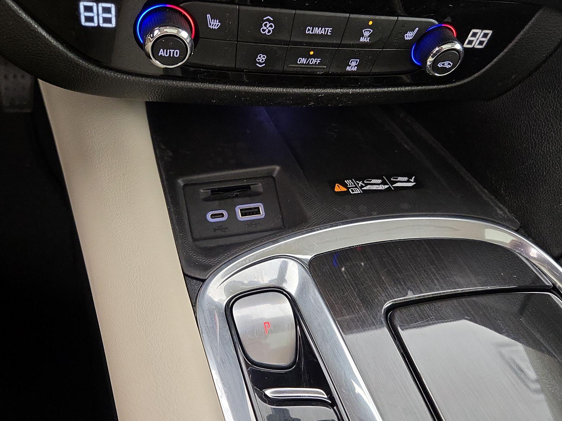 Thumbnail: 2023 Buick Enclave - 18