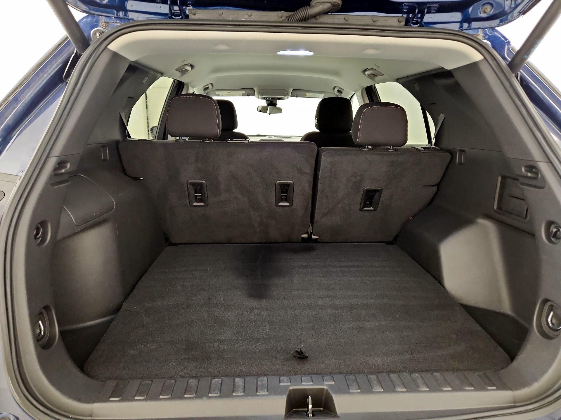 Thumbnail: 2023 Chevrolet Equinox - 18