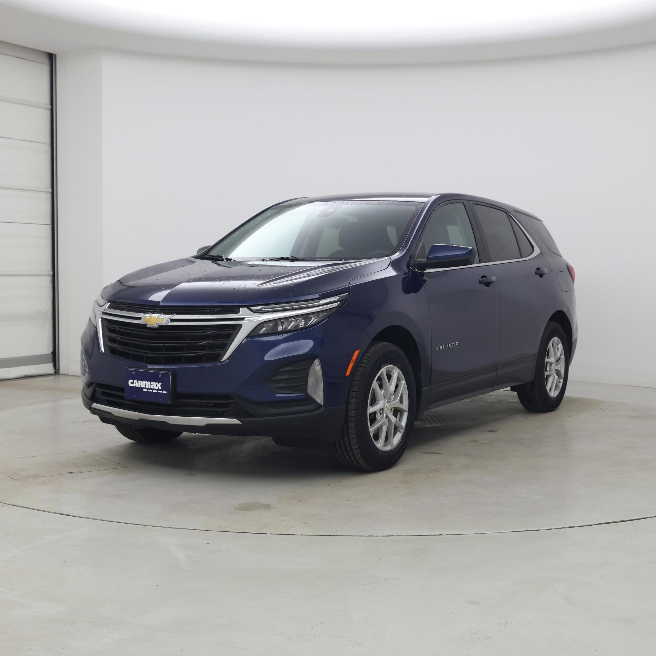 Thumbnail: 2023 Chevrolet Equinox - 4