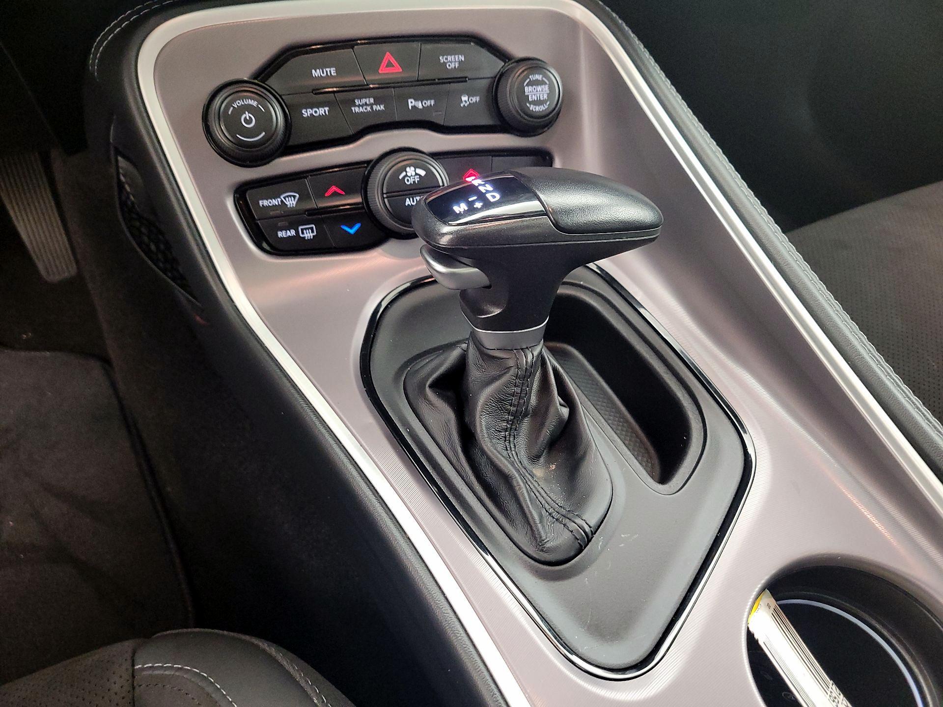 Thumbnail: 2022 Dodge Challenger - 17