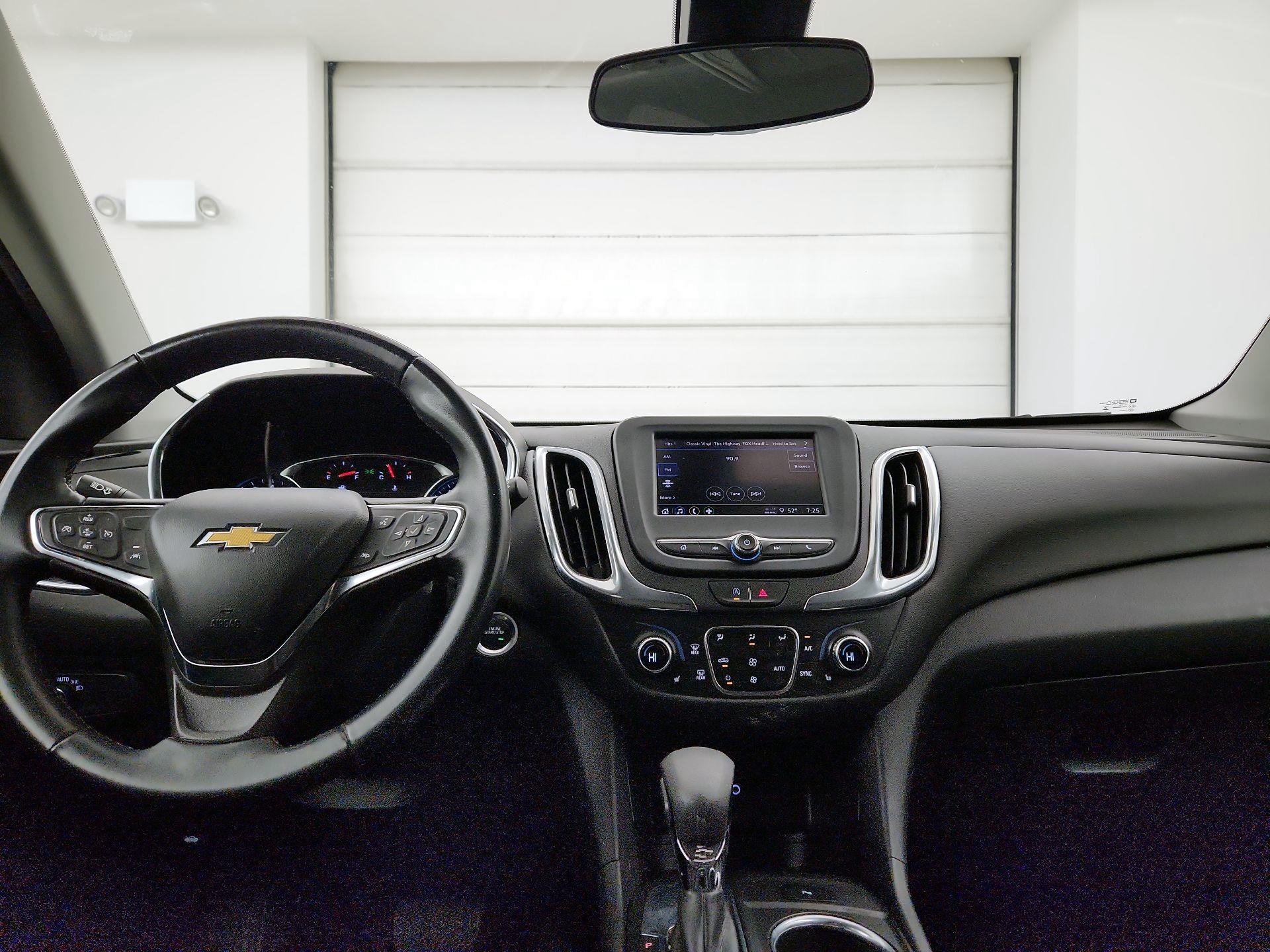 Thumbnail: 2023 Chevrolet Equinox - 9