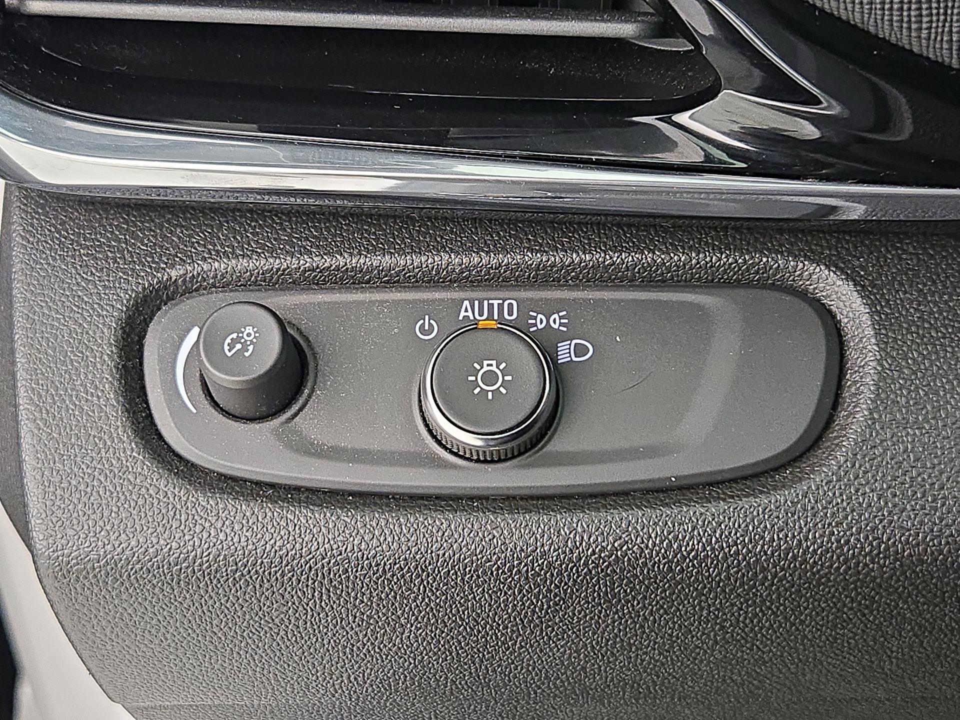 Thumbnail: 2024 Buick Envista - 13