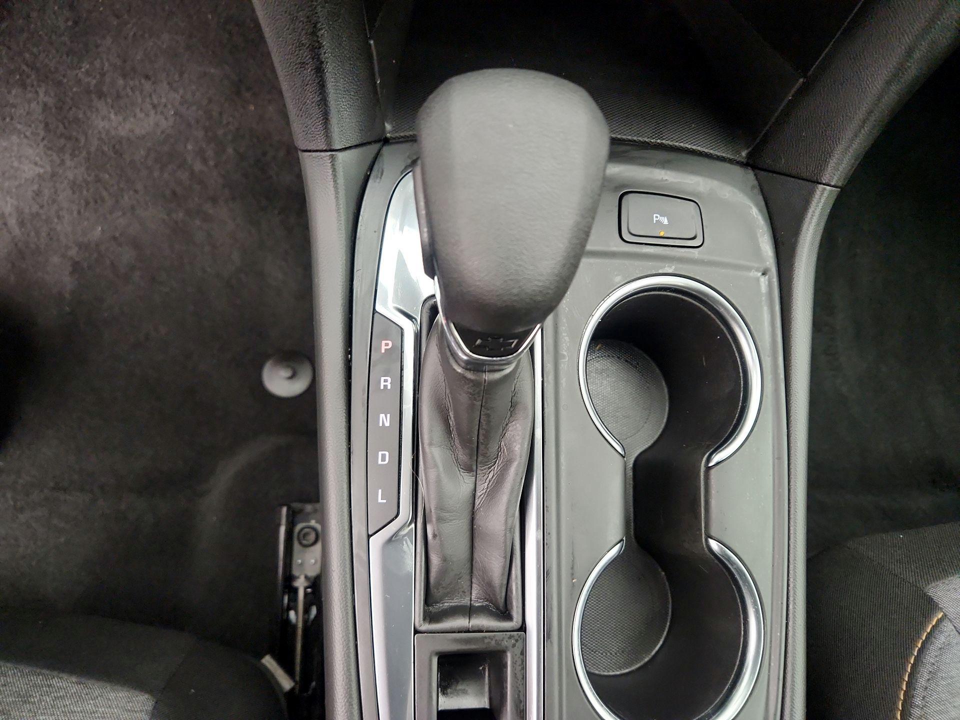 Thumbnail: 2023 Chevrolet Equinox - 17