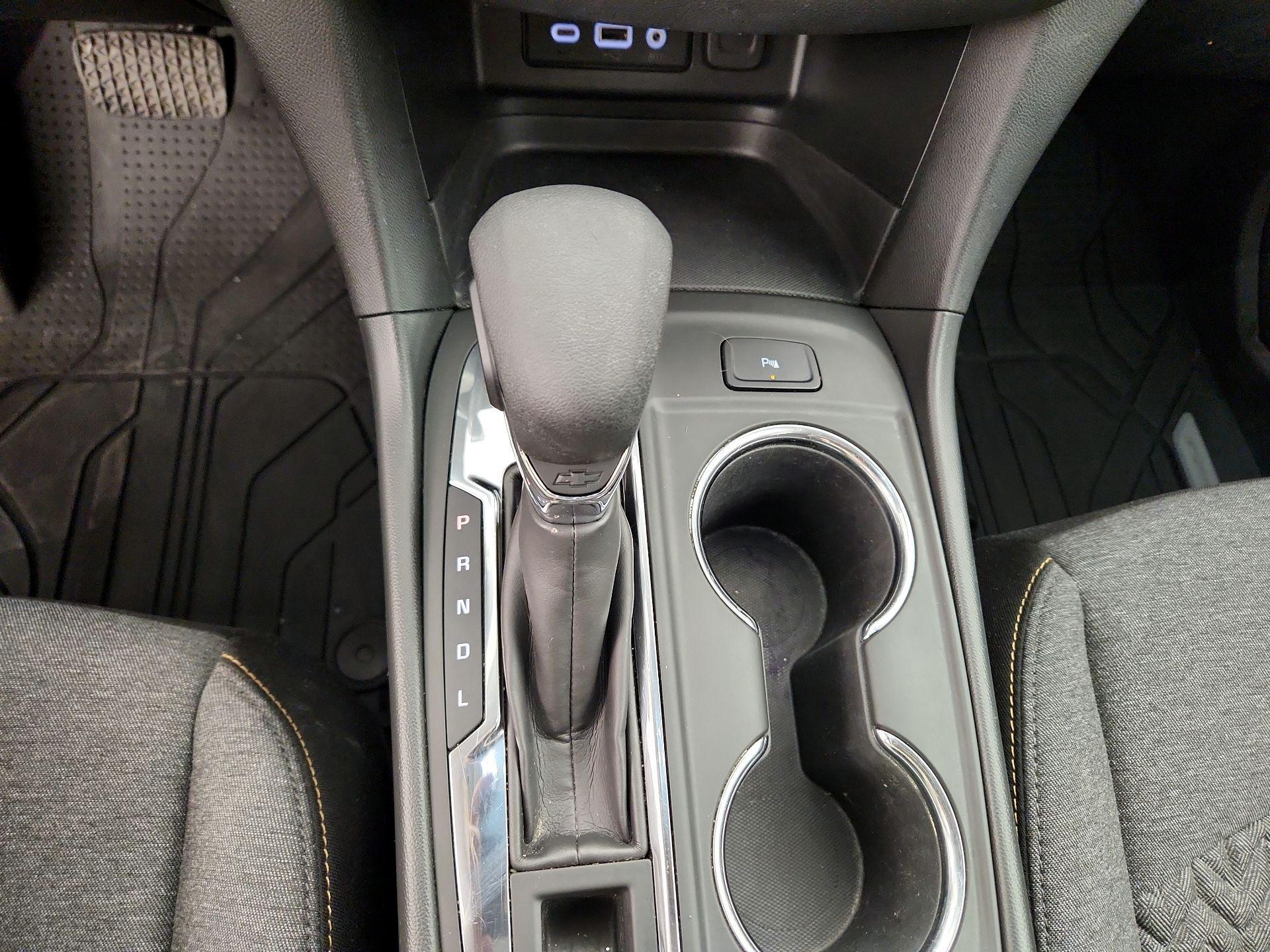 Thumbnail: 2023 Chevrolet Equinox - 17